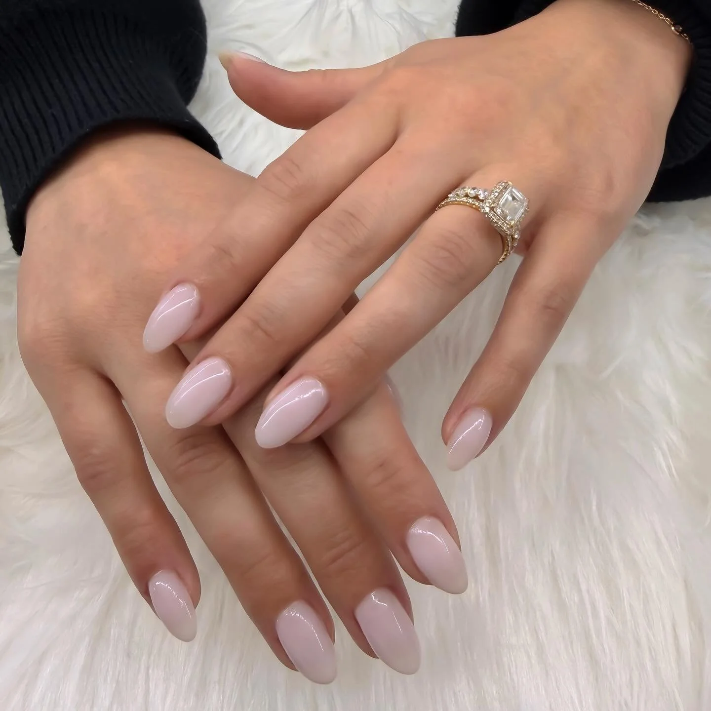 Simple yet classy opi Bubble Bunny 🐰 #lvnailsspaandover #lvnailsandover #nailsofandover #opigelcolor #bubblebunny