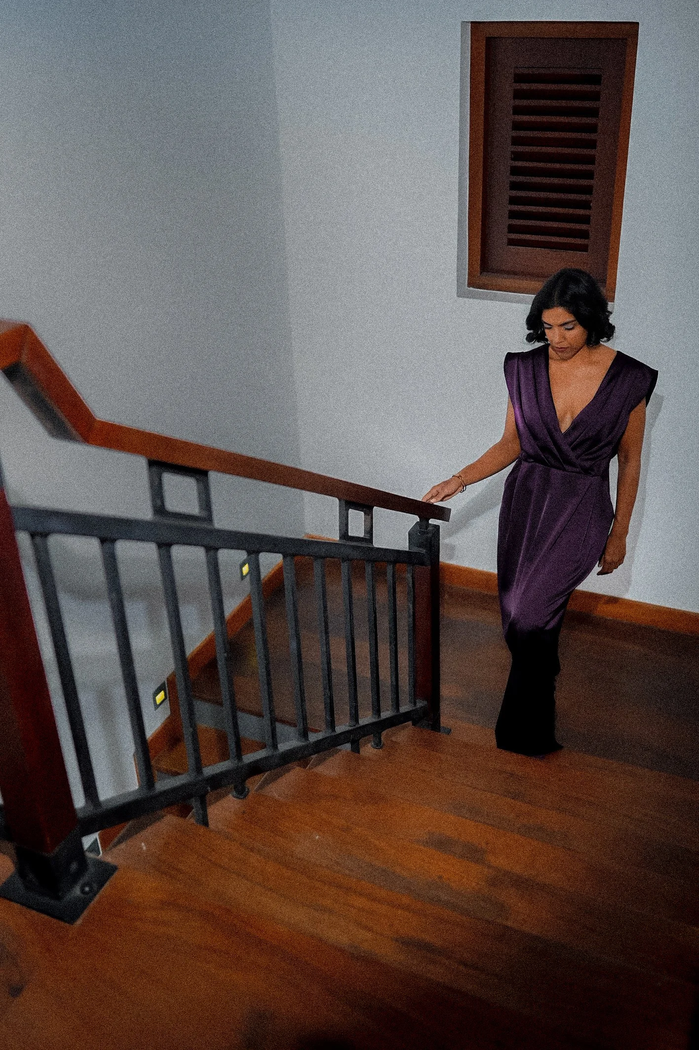 Minimal evening gown with a refined, elegant silhouette.