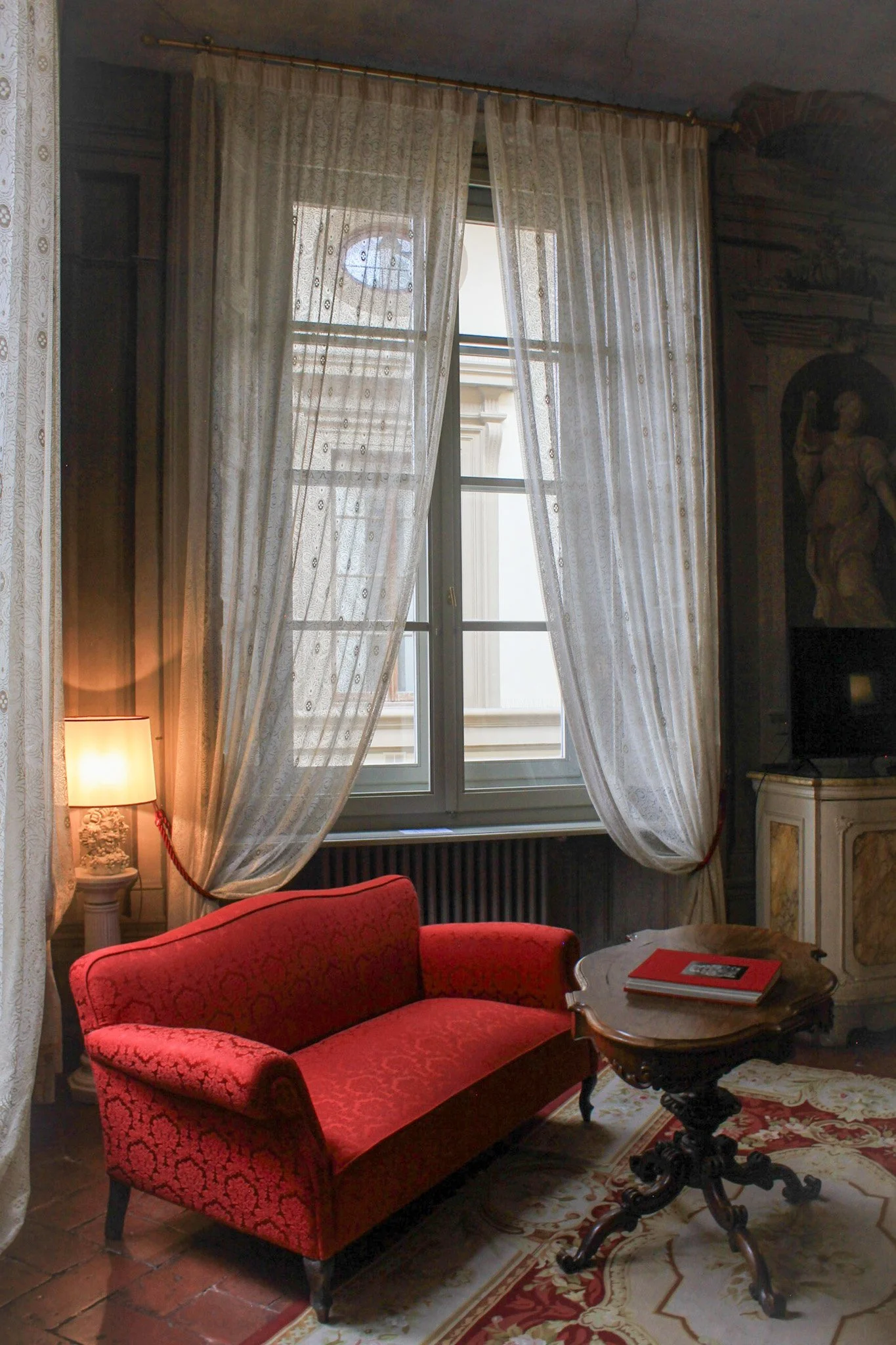 Staying at Palazzo Niccolini al Duomo – Renaissance Grandeur in the Heart of Florence