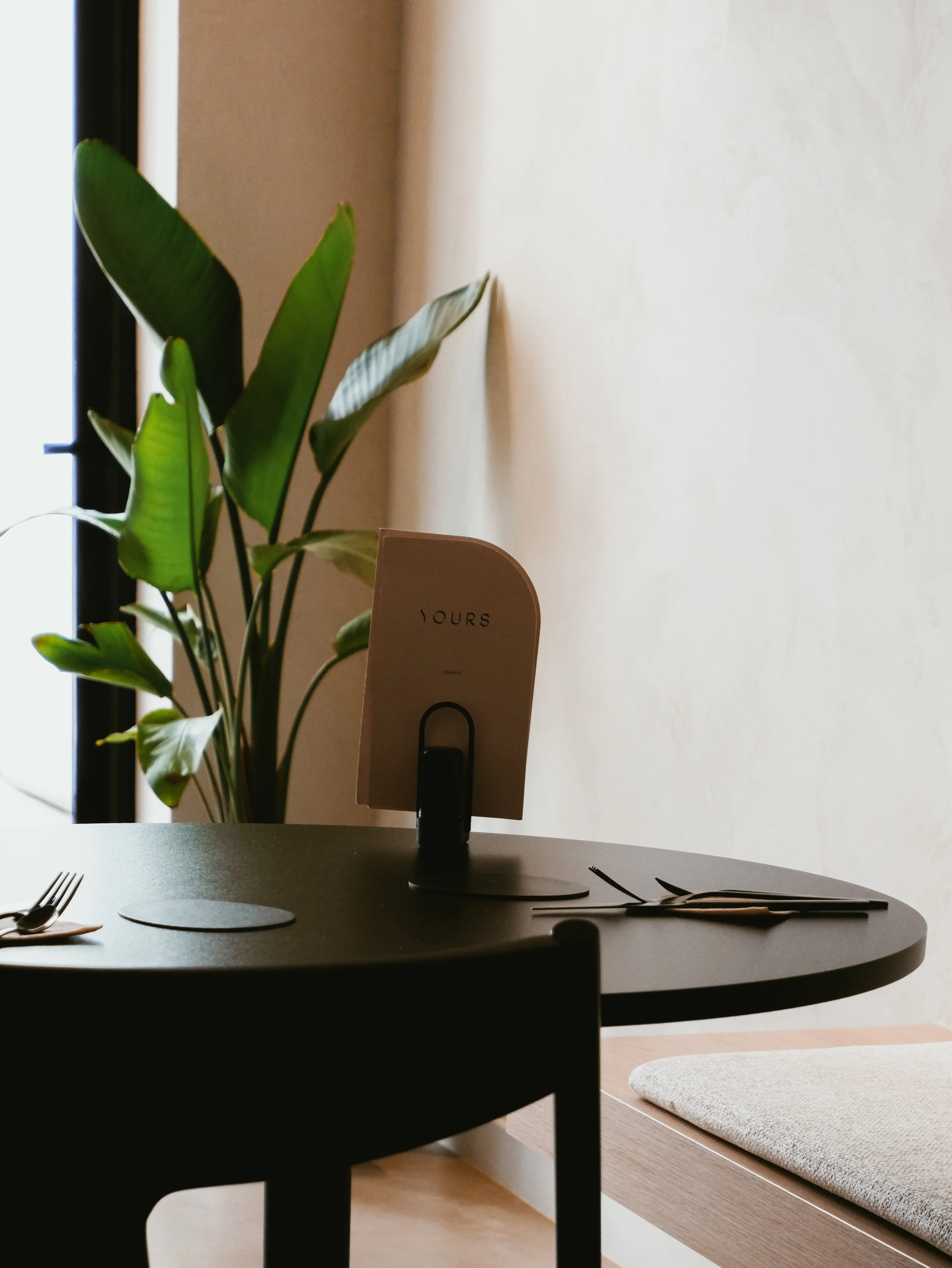 Soft tones, natural textures, and a space designed for slow, intentional moments, YOURS Boutique València – València, Spain.