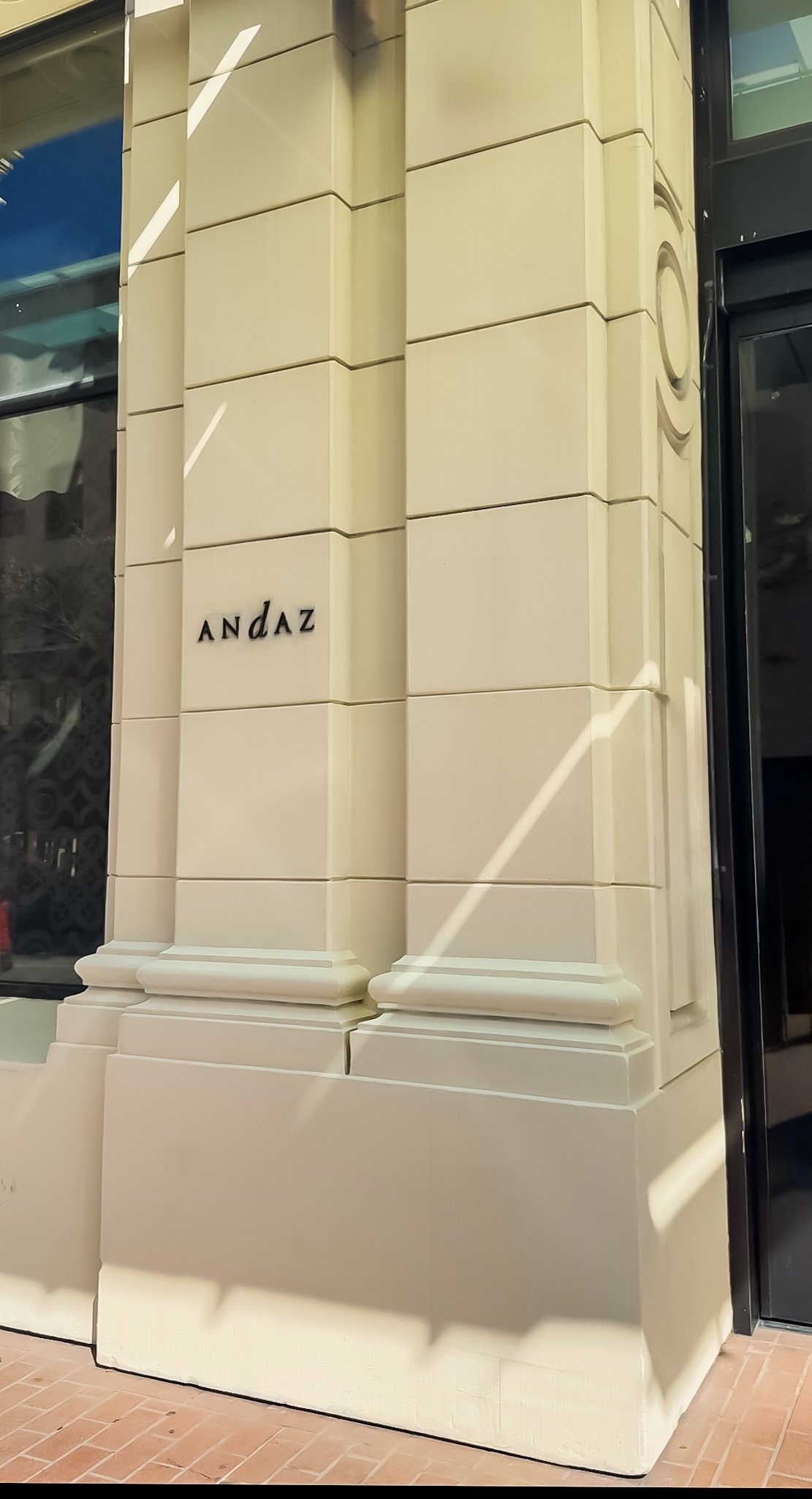 Elegant entrance showcasing the hotel’s contemporary design within San Diego’s historic Gaslamp Quarter
