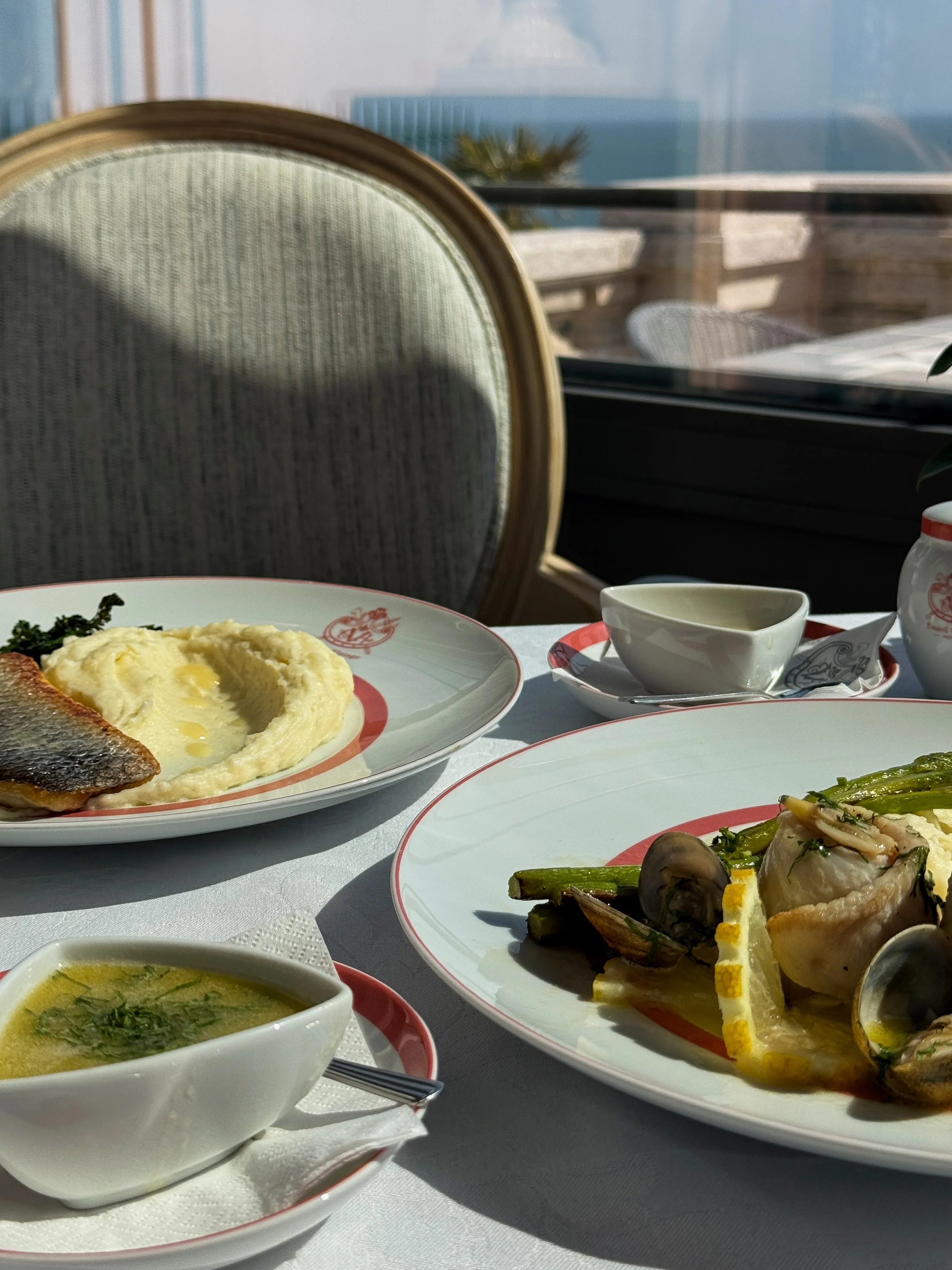 Seasonal seafood and elegant Portuguese cuisine are served overlooking the coastline