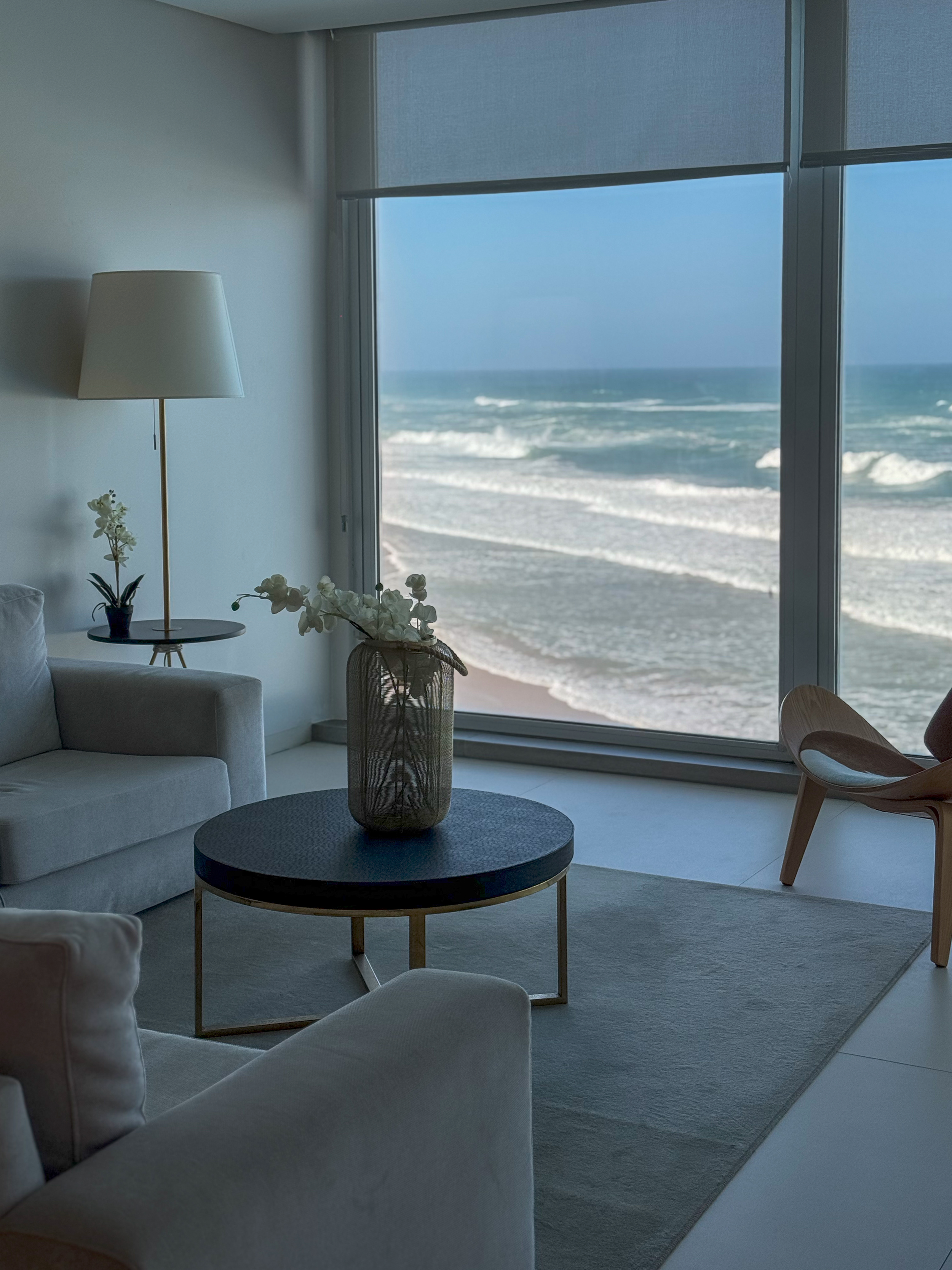 Spacious oceanfront suite with panoramic Atlantic views at Arribas Hotel in Sintra