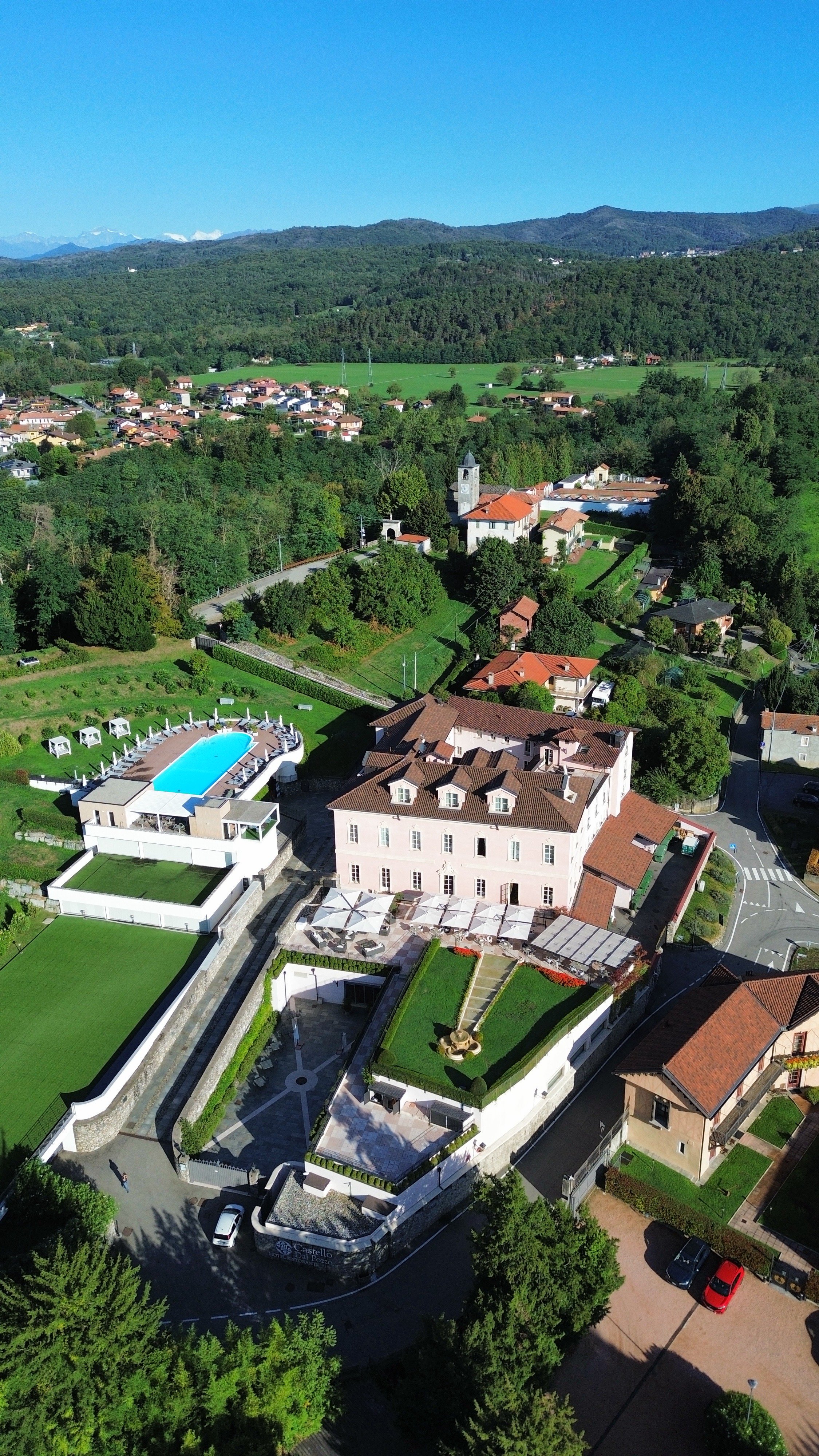 Castello Dal Pozzo - 5-Star Luxury Resort on Lake Maggiore, Italy