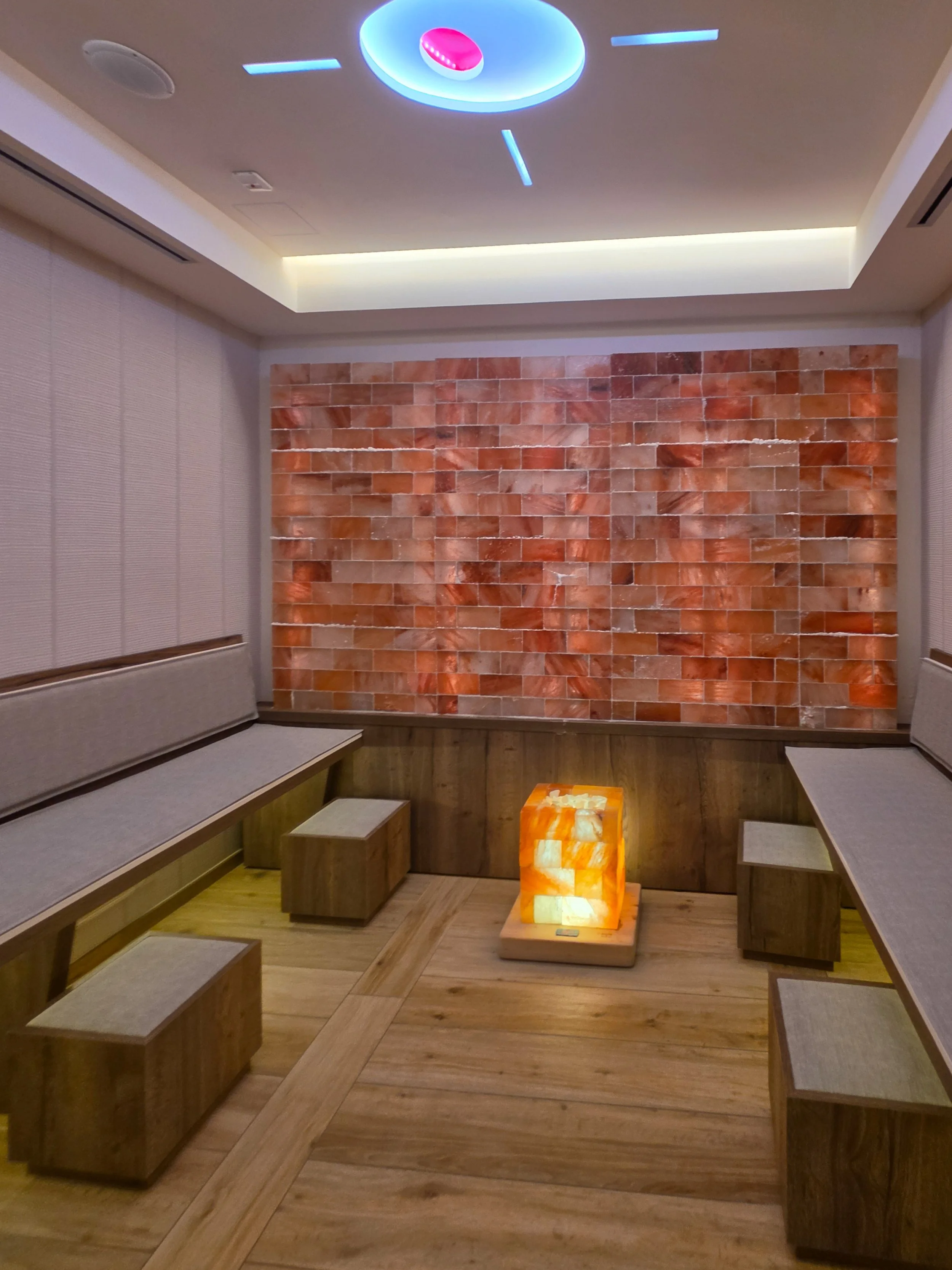 Relaxing Himalayan salt room designed to promote wellness and tranquillity