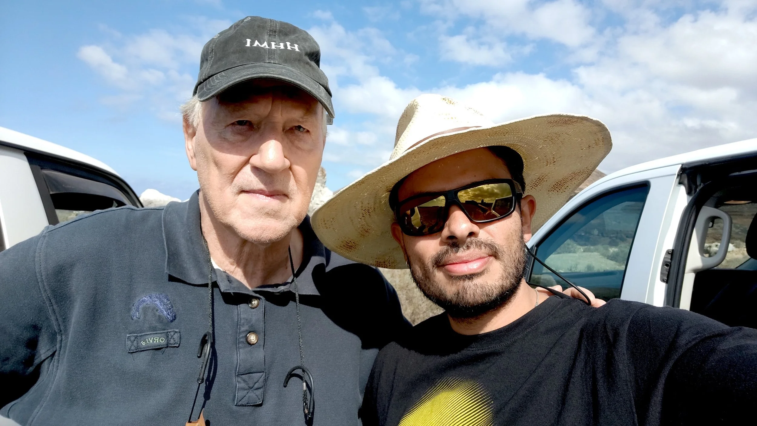 Werner Herzog y Augusto De Alba en el rodaje de Ixtlahuacán - Una película de Augusto De Alba / Amaremio
