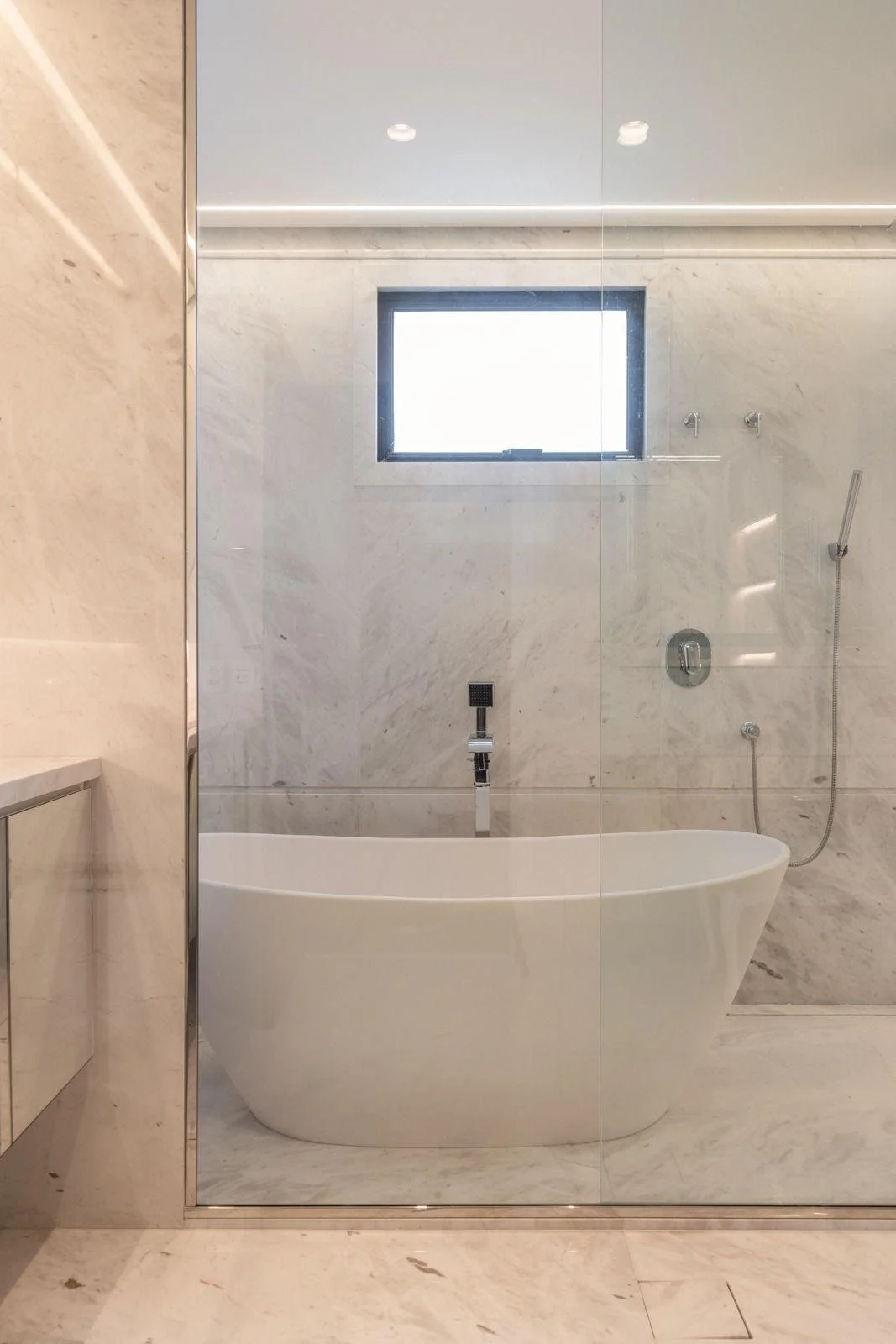 Zona vasca del bagno padronale.