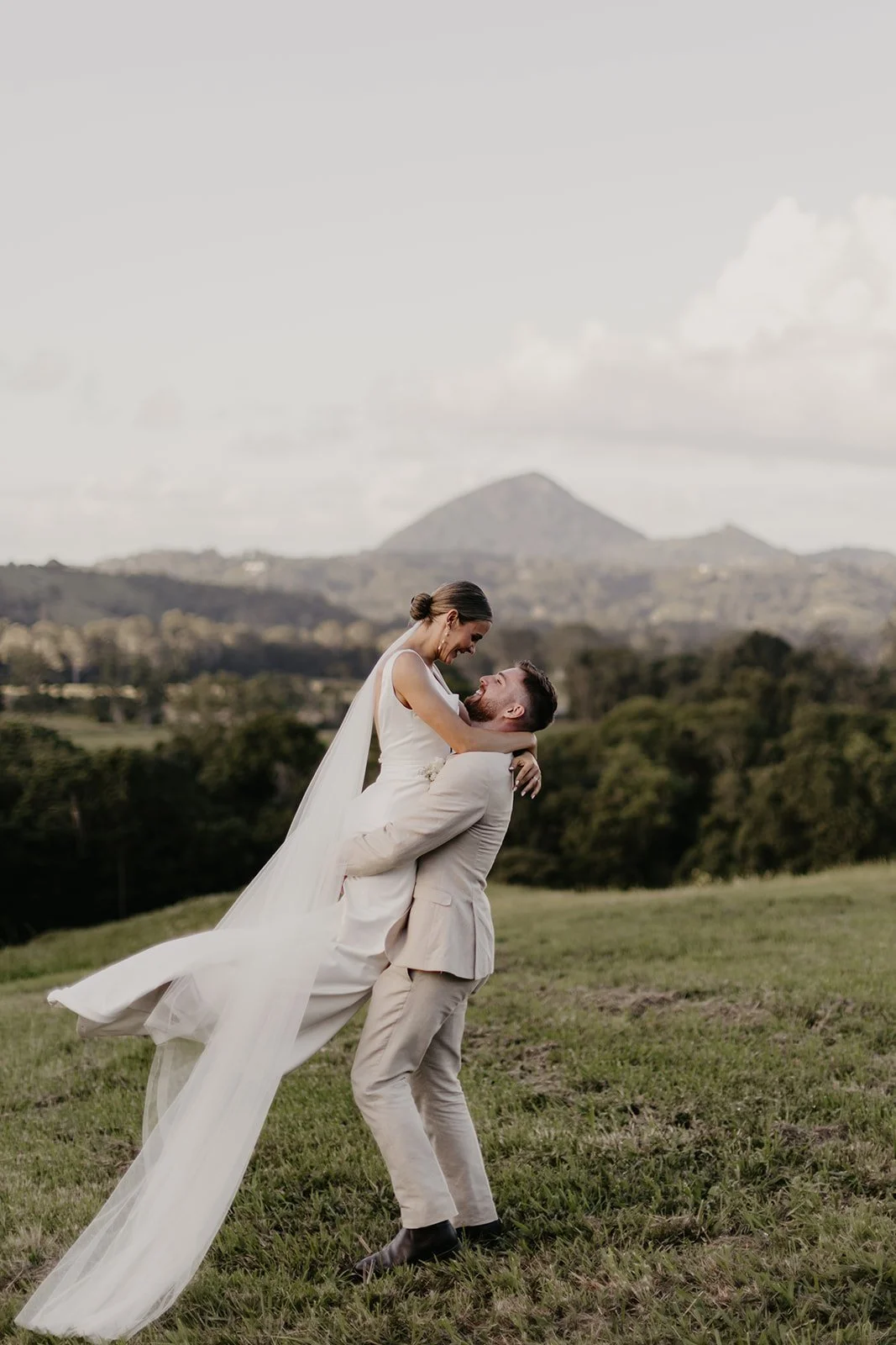 Emily and Emmit - Tay and Francis Photography - 2024-644.jpg