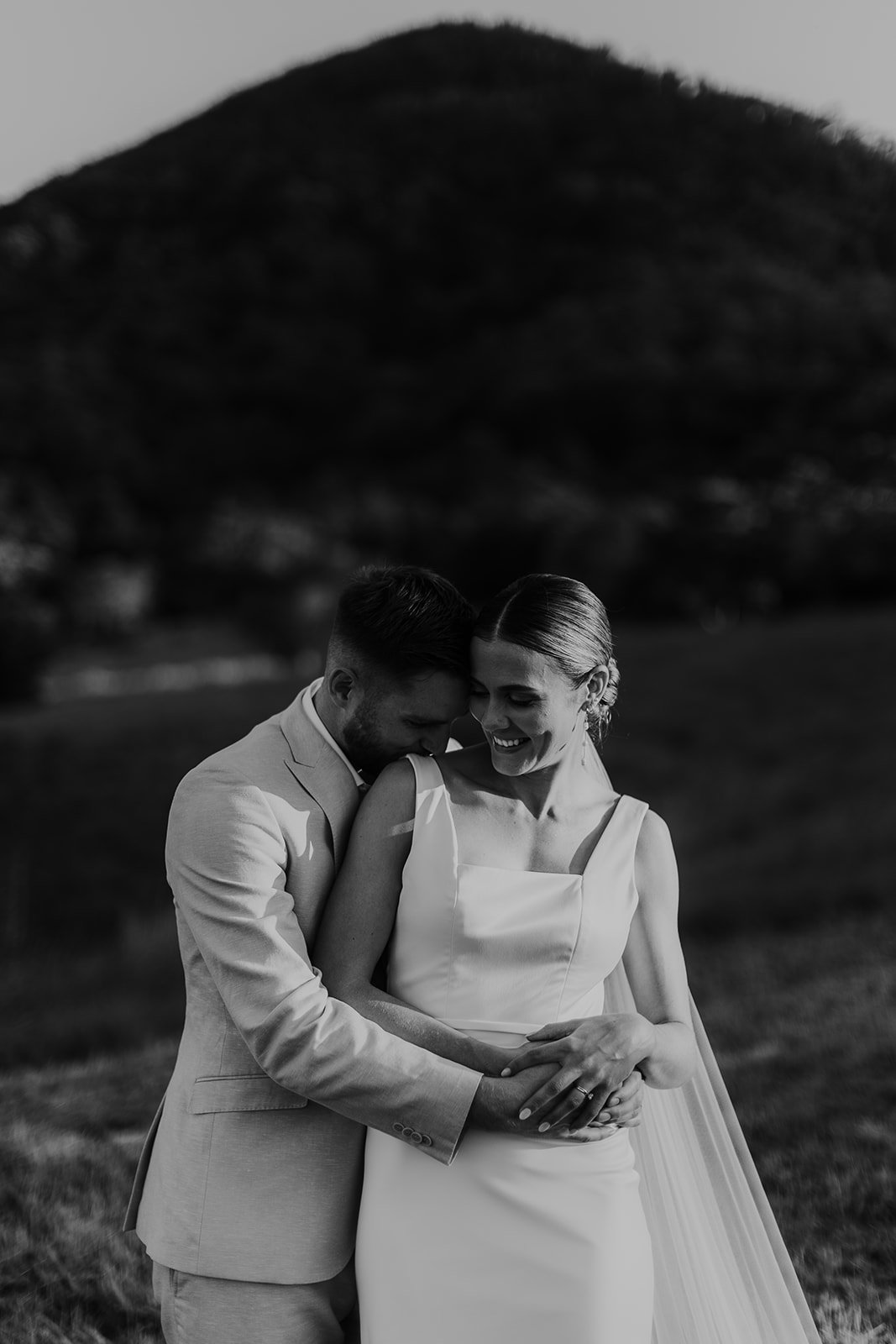 Emily and Emmit - Tay and Francis Photography - 2024-594.jpg