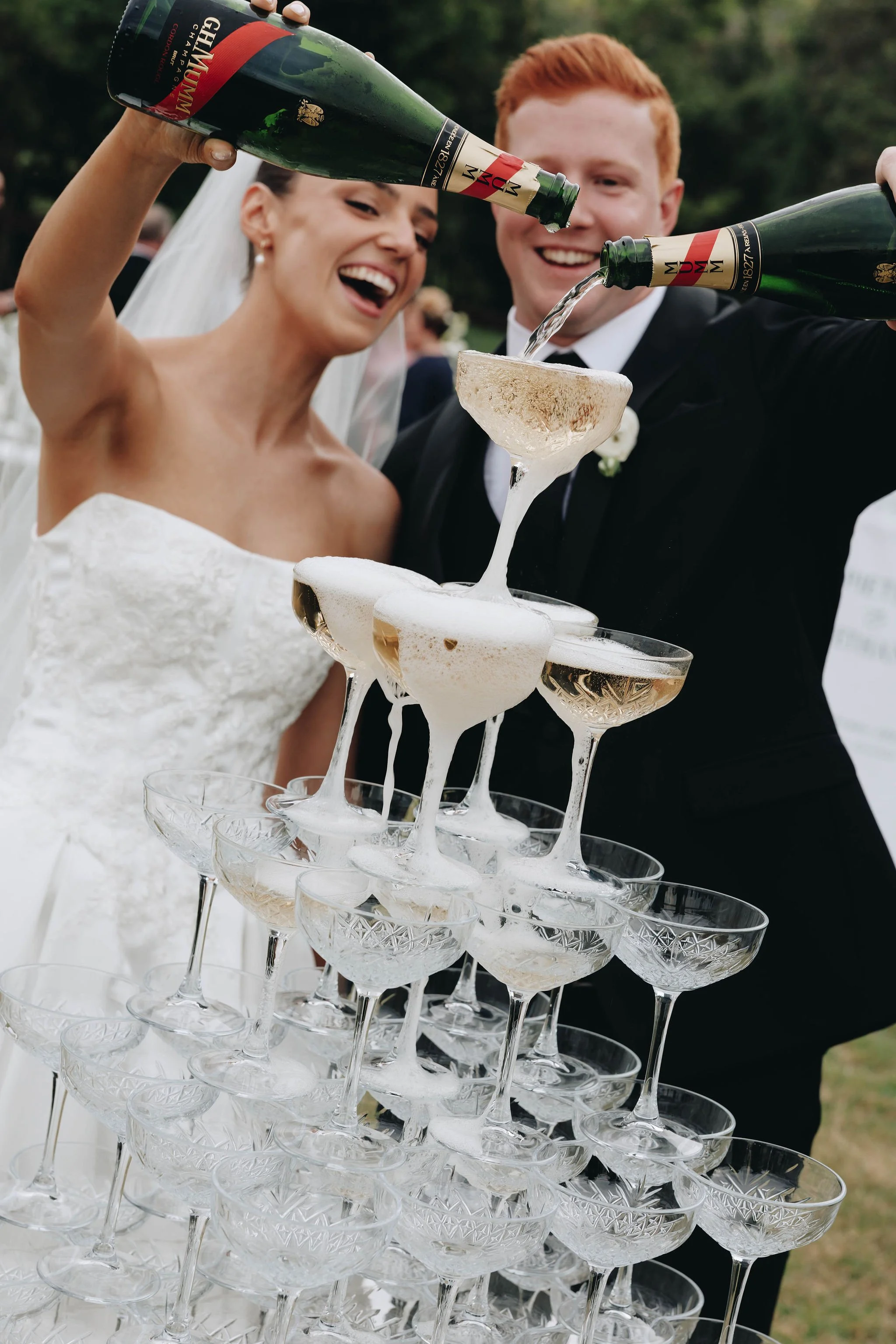 THE MARQUEE LAWN WITH LOVEBIRD WEDDINGS COORDINATION