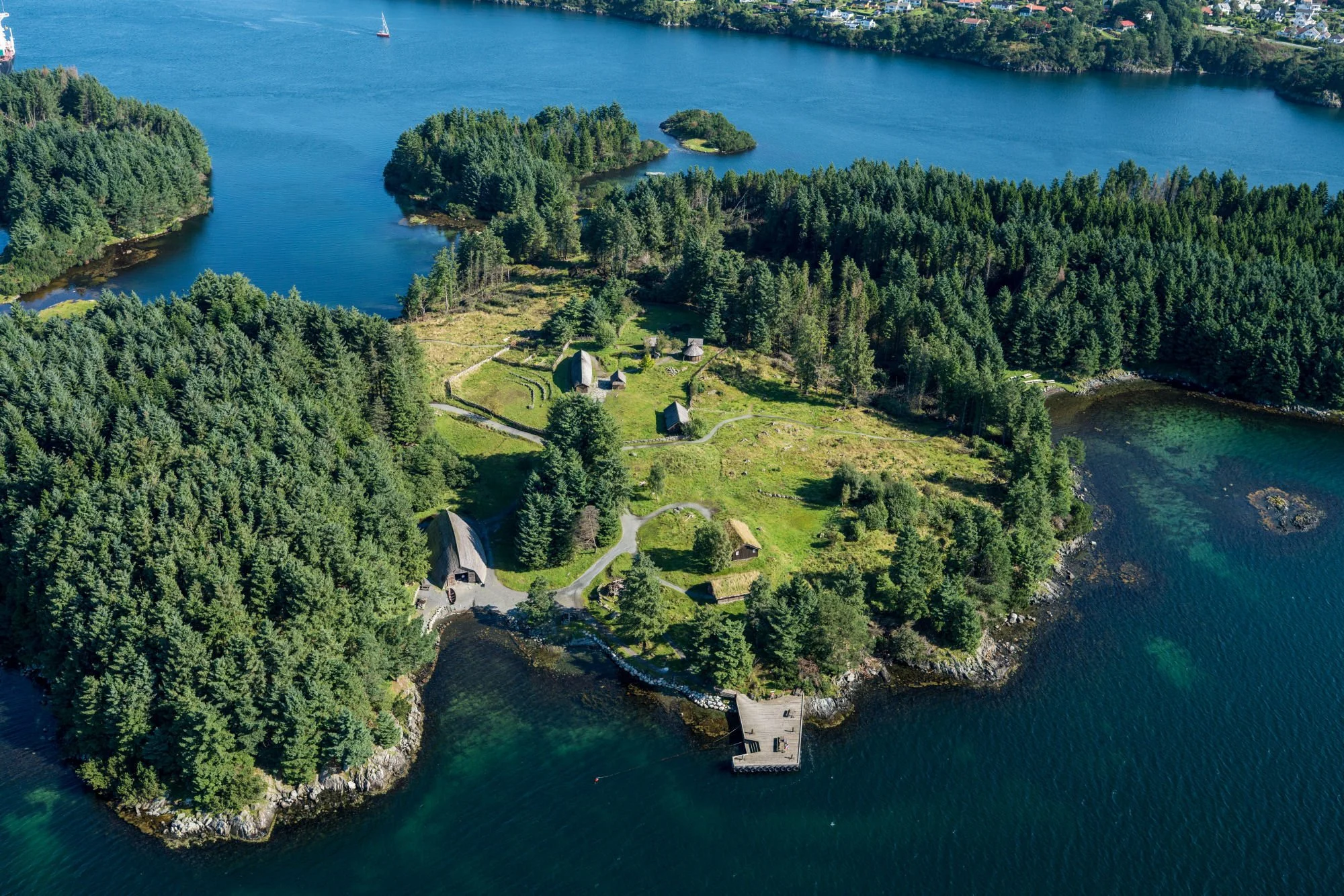 Viking Farm Avaldsnes.jpg