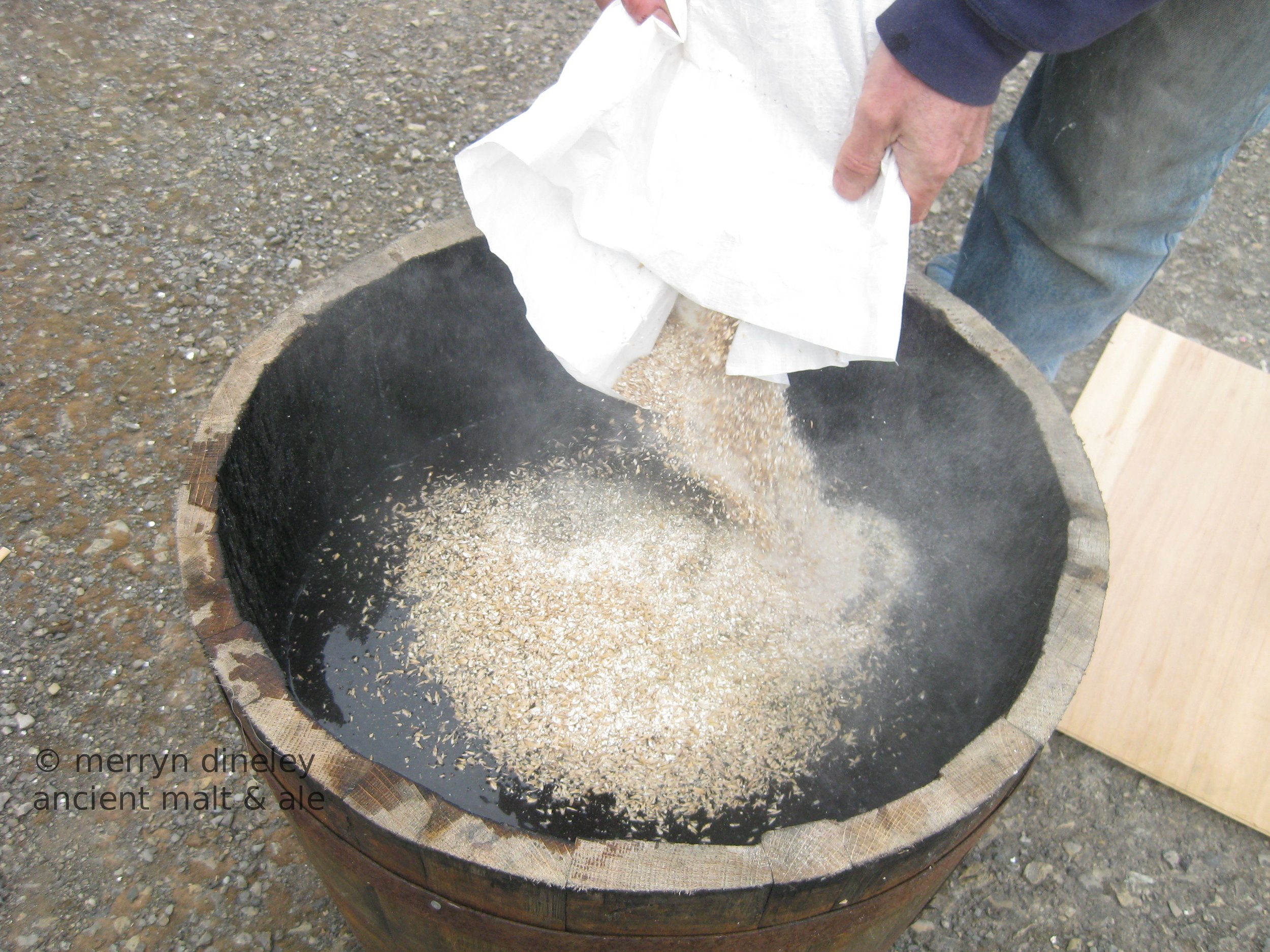 the strike mash tub.jpg