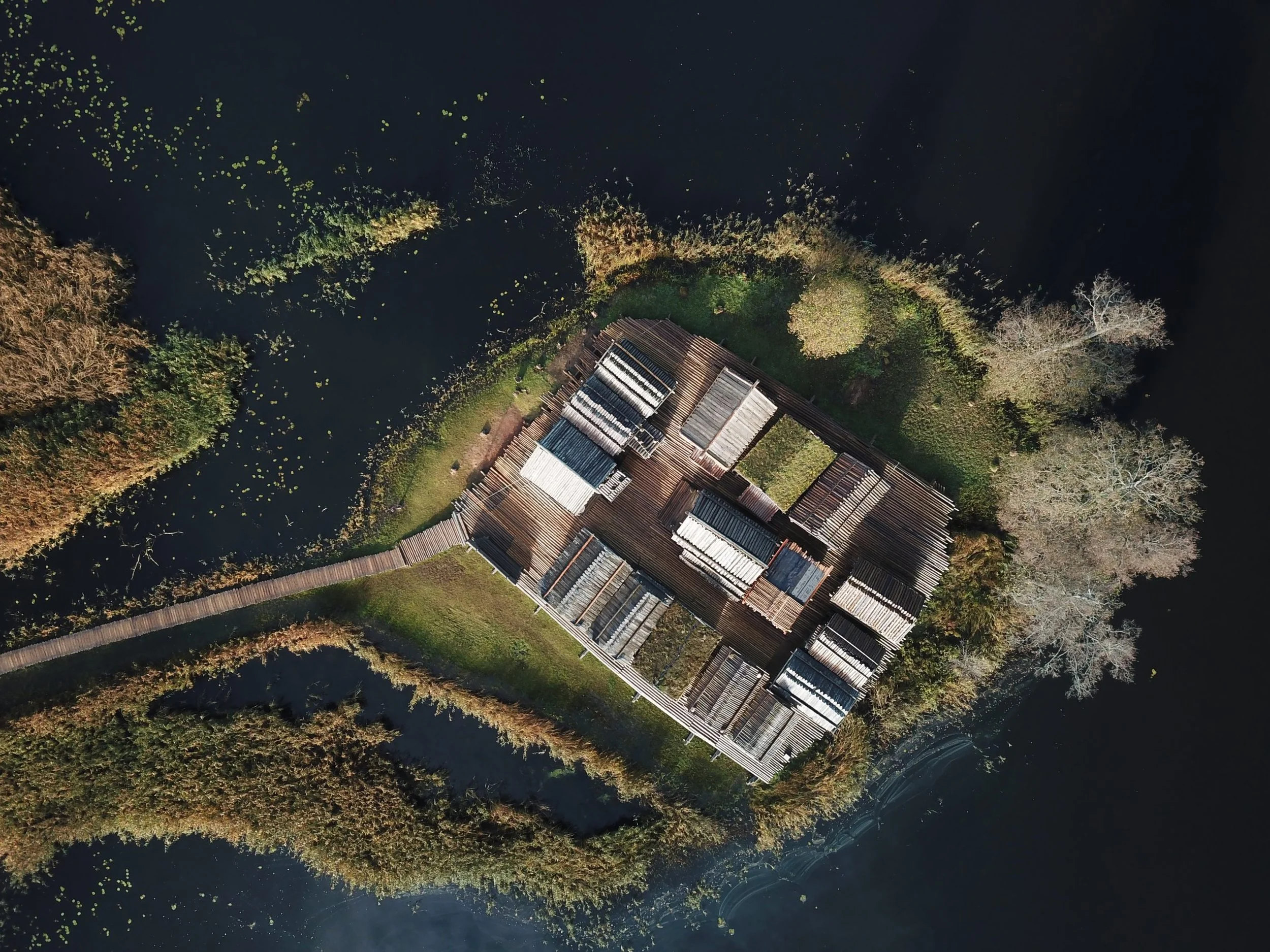 mnn - Āraišu ezerpils Arheoloģiskais parks (1).jpg