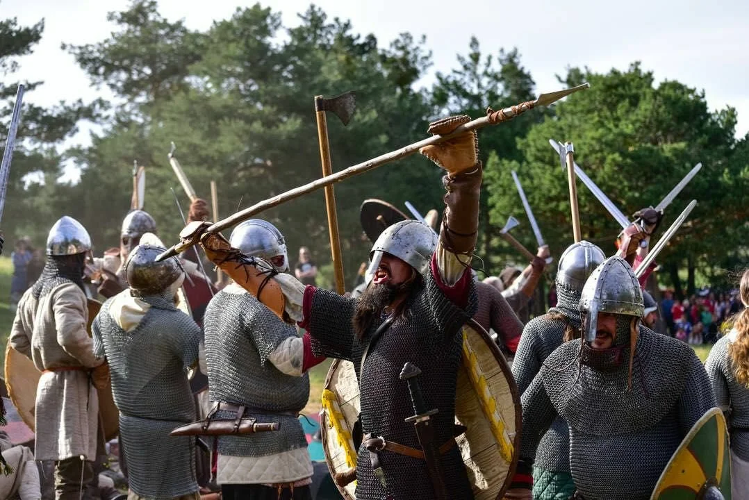 514768012_24099451293076015_3220651073972170204_n - Abraan Cajaraville-Resua (1).jpg