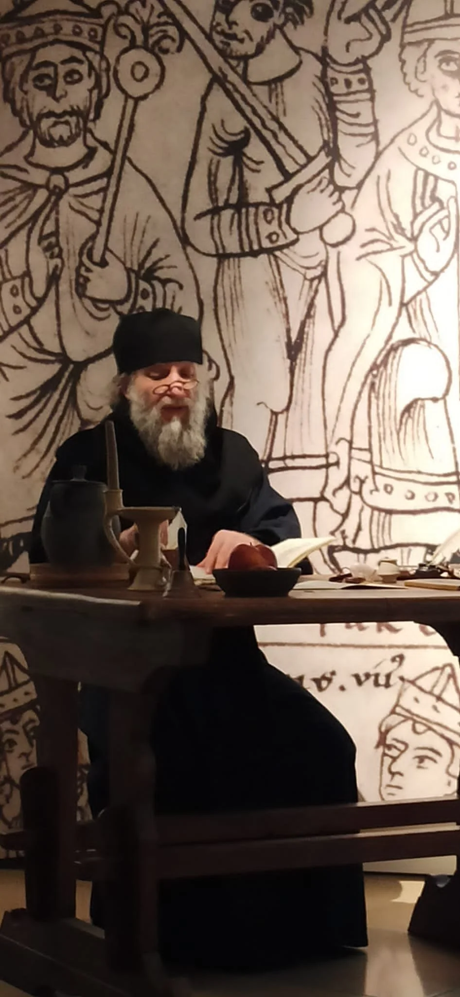 Mönch - Ibrahim, Karl Karabed.JPG