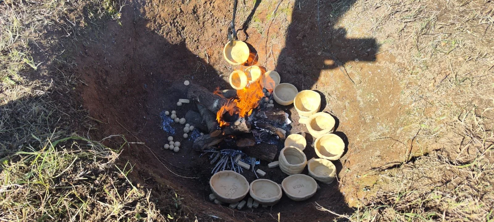Experimental Firing of Pottery under a Reducing Atmosphere within the ARTIFACTA Project