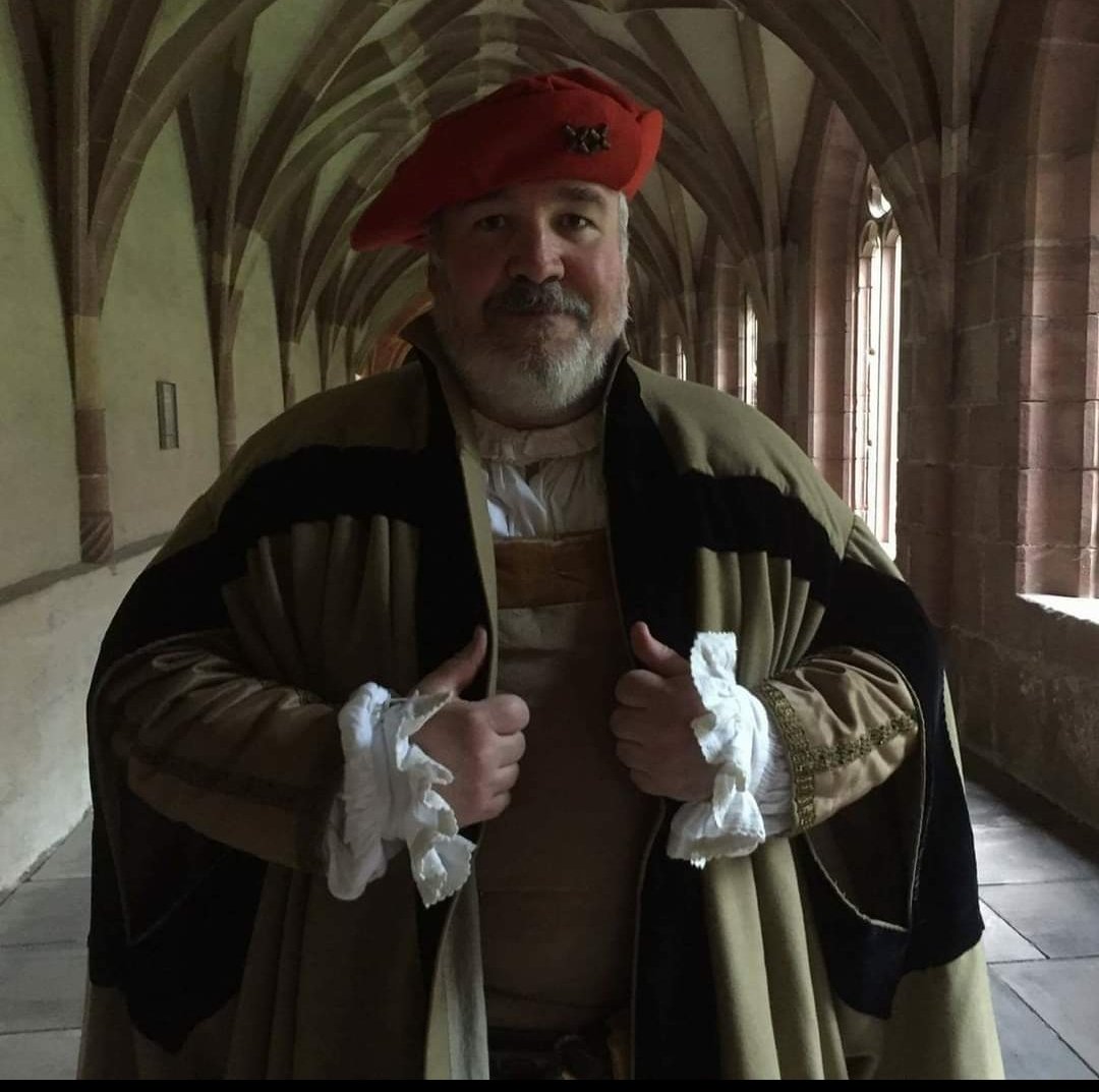 Screenshot_20211212-225144_Facebook - i.glueckler@ku-linz.at.jpg