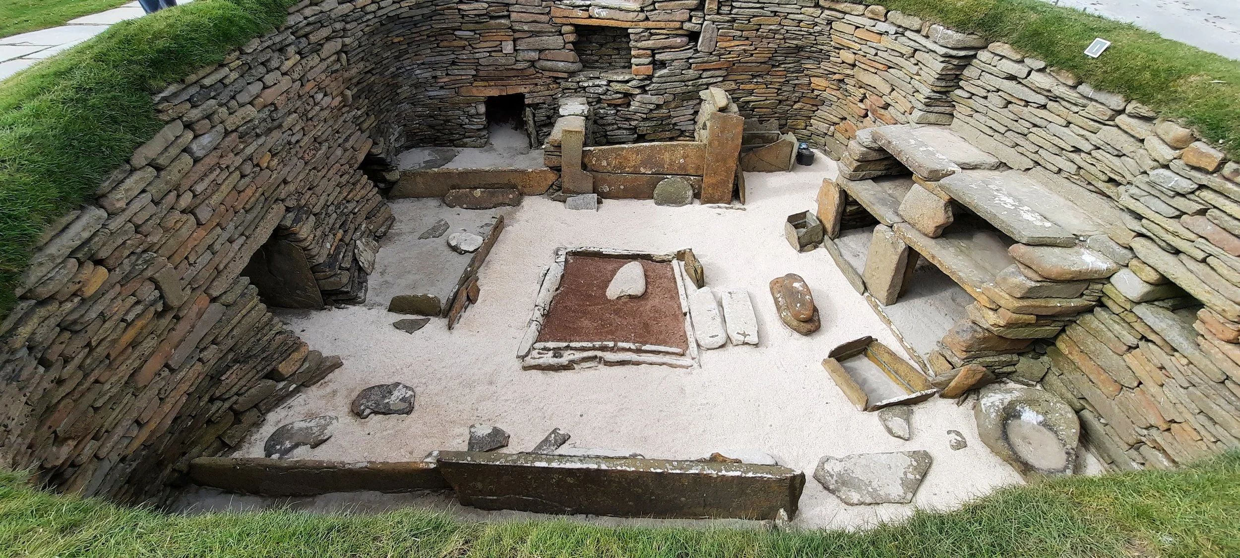 Illustrating Stone Age Life — EXARC