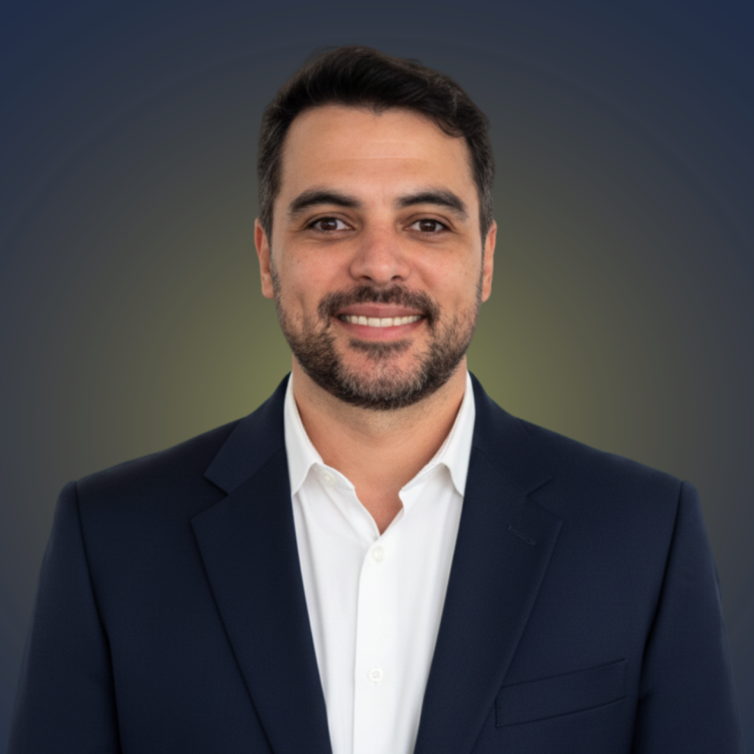 Cleverson is the COO (Brazil Office), responsible for overseeing a company’s day-to-day administrative and operational functions.