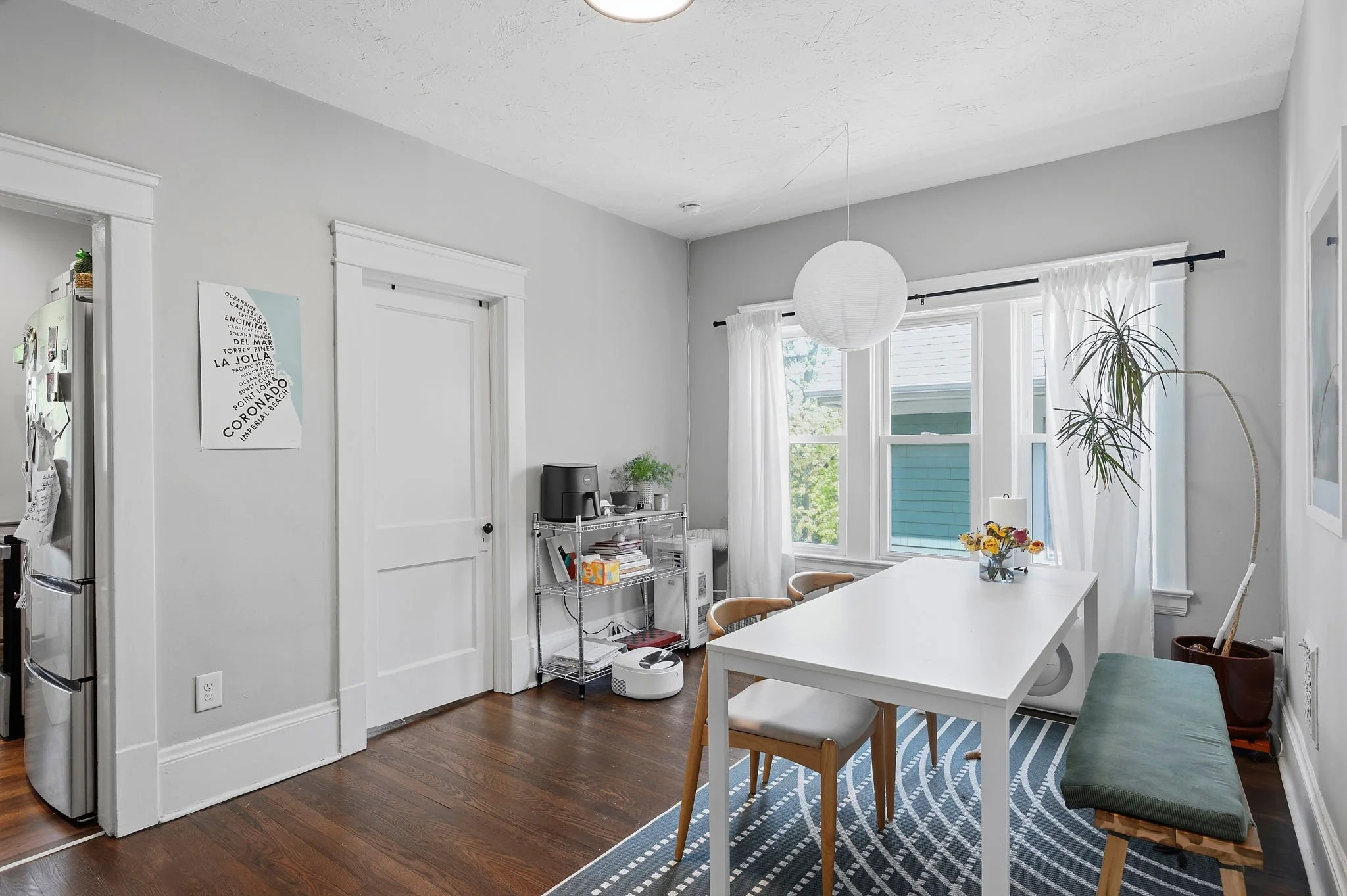 12-web-or-mls-DSC_1331dining.jpg