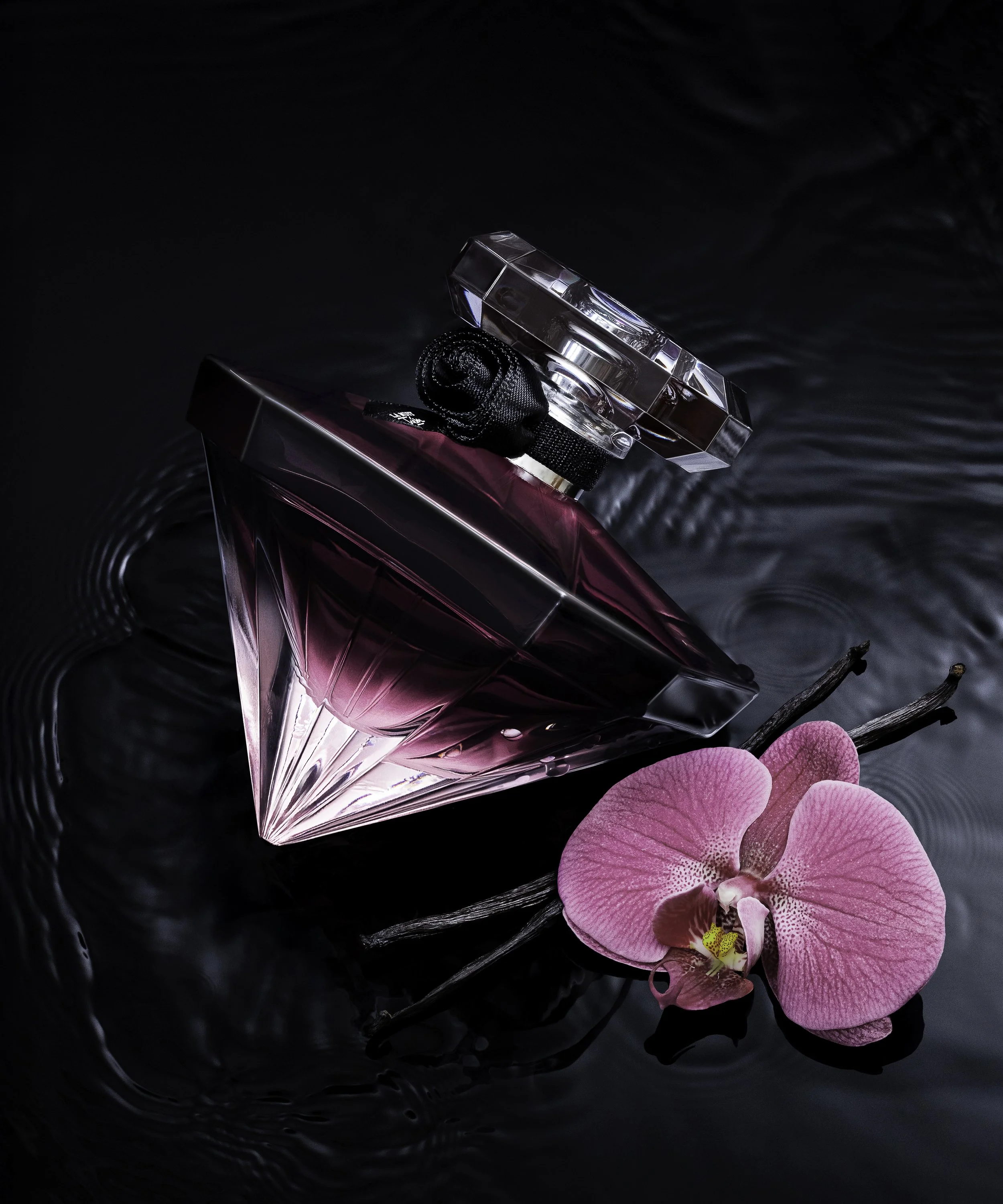 Product Photography Perfume 12.jpg