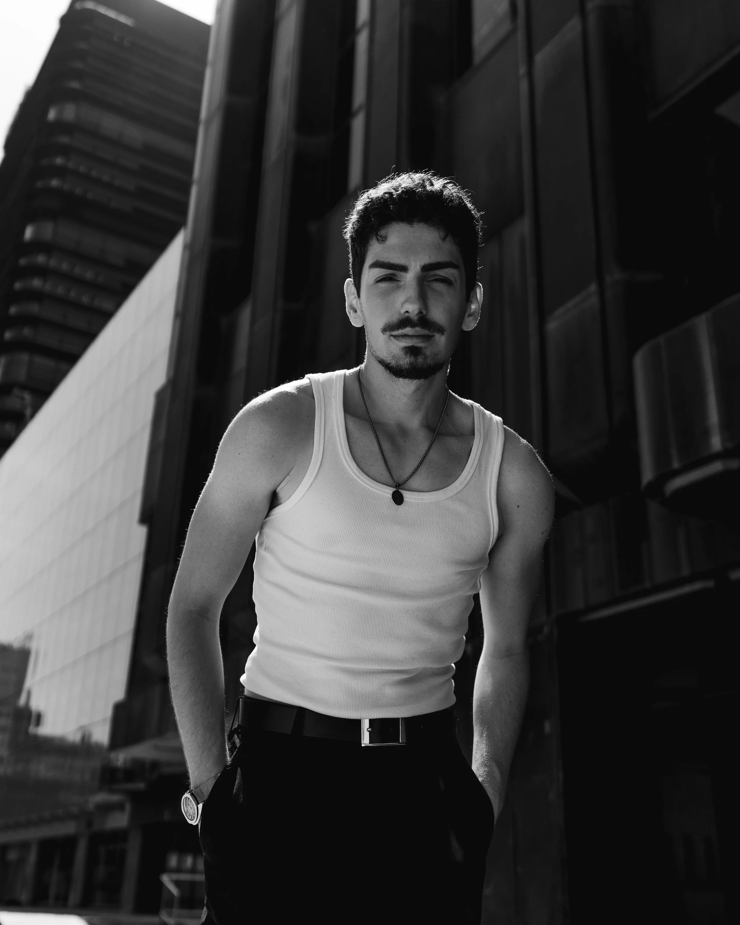 Outdoor fashion campaign – male model street style · fashion film & photography Madrid