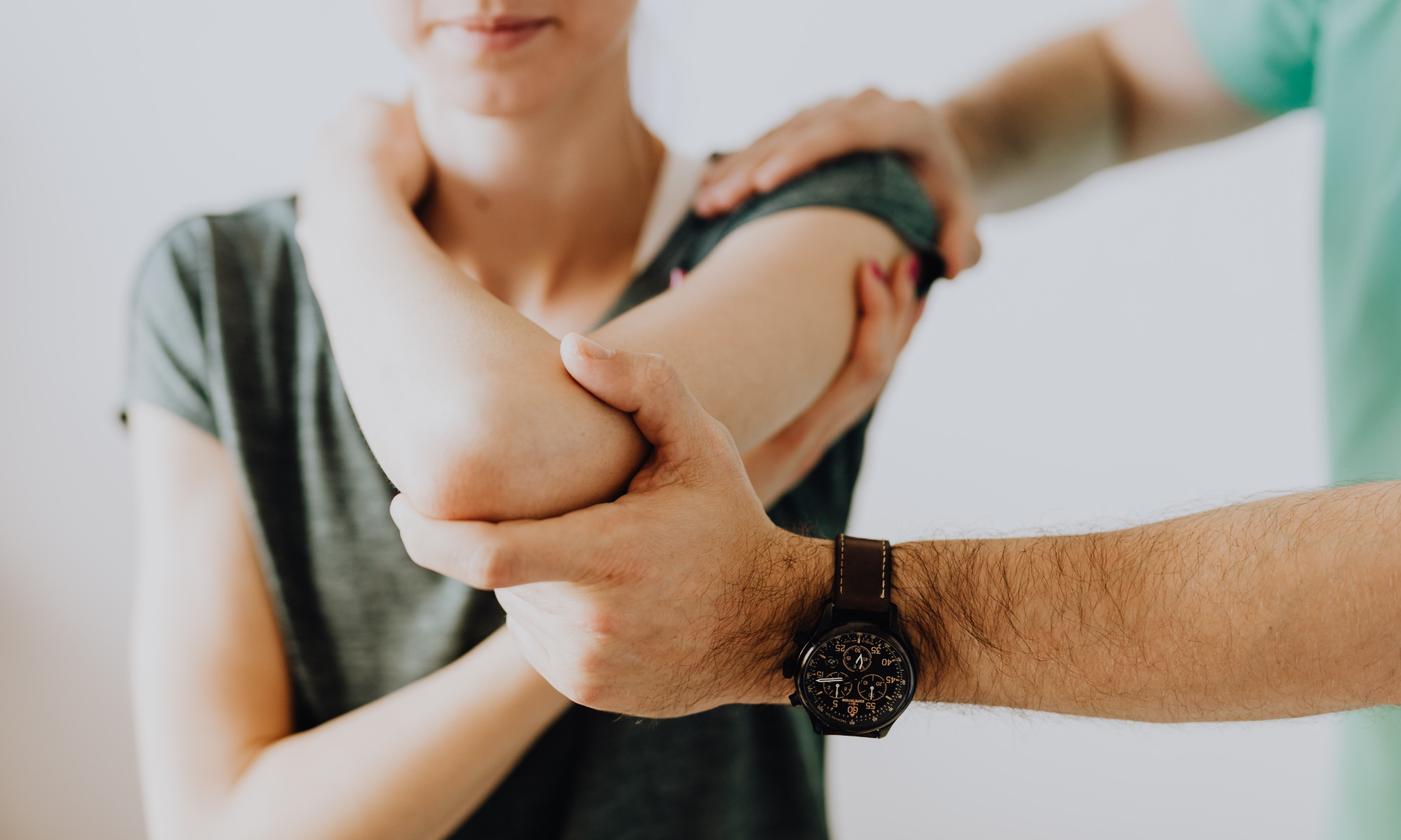 When Pain Doesn’t Fade After an Injury: Understanding Interventional Pain Management in the Phoenix Valley