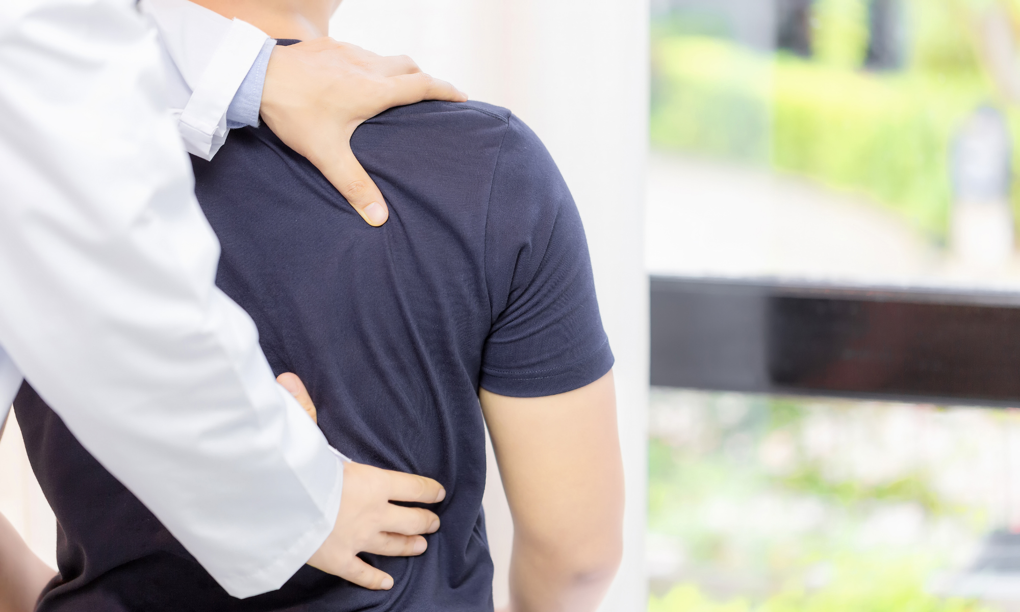 mid back pain after car accident treatment Phoenix