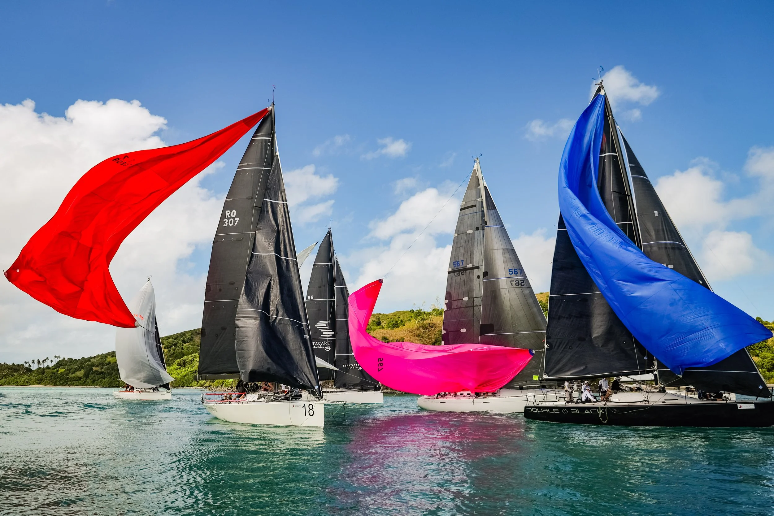 Hamilton+Island+Race+Week+©+Salty+Dingo+2024+CG-20785 (2).jpg