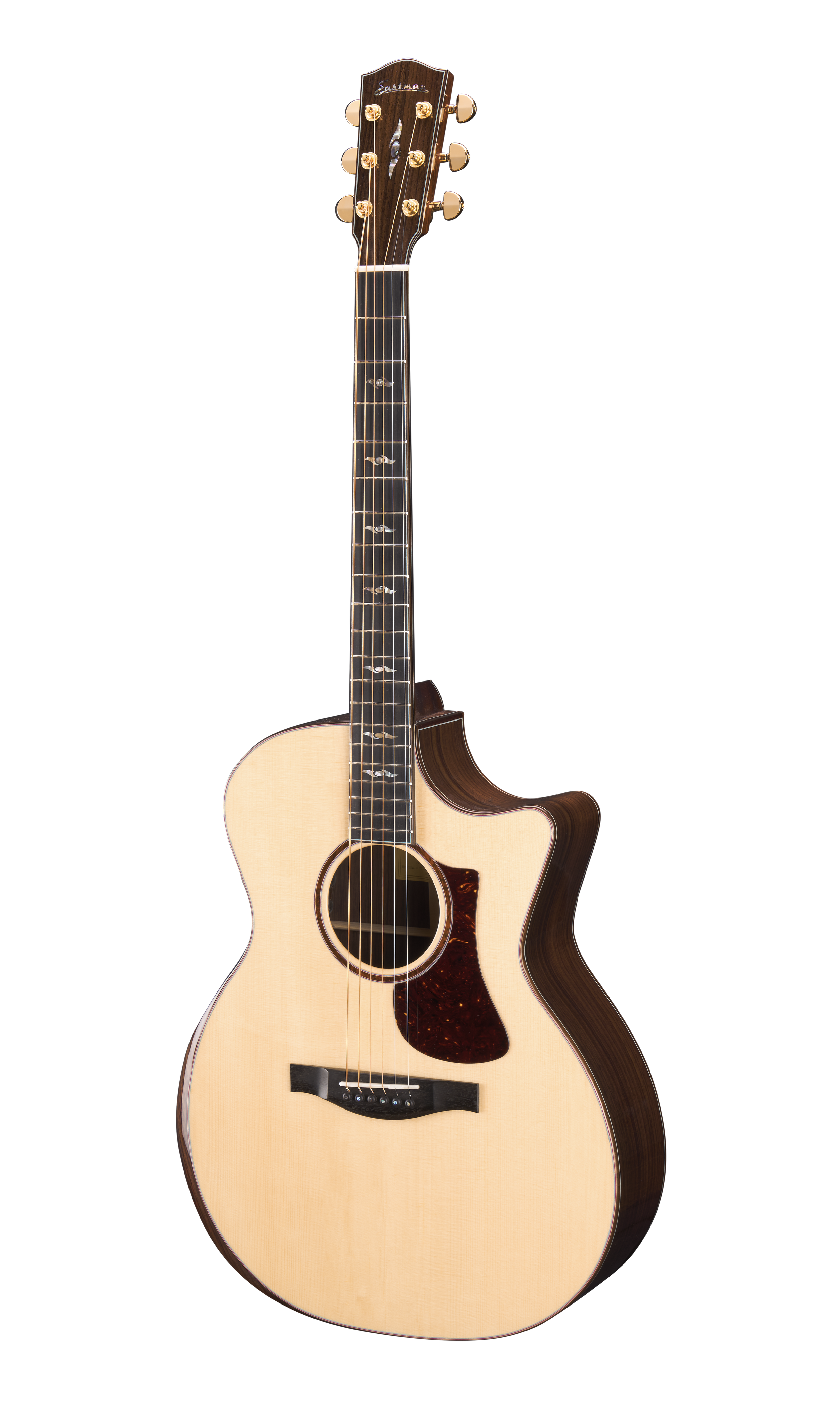 Eastman_Guitar_AC722CE_GrandAuditorium_Front_1021.png