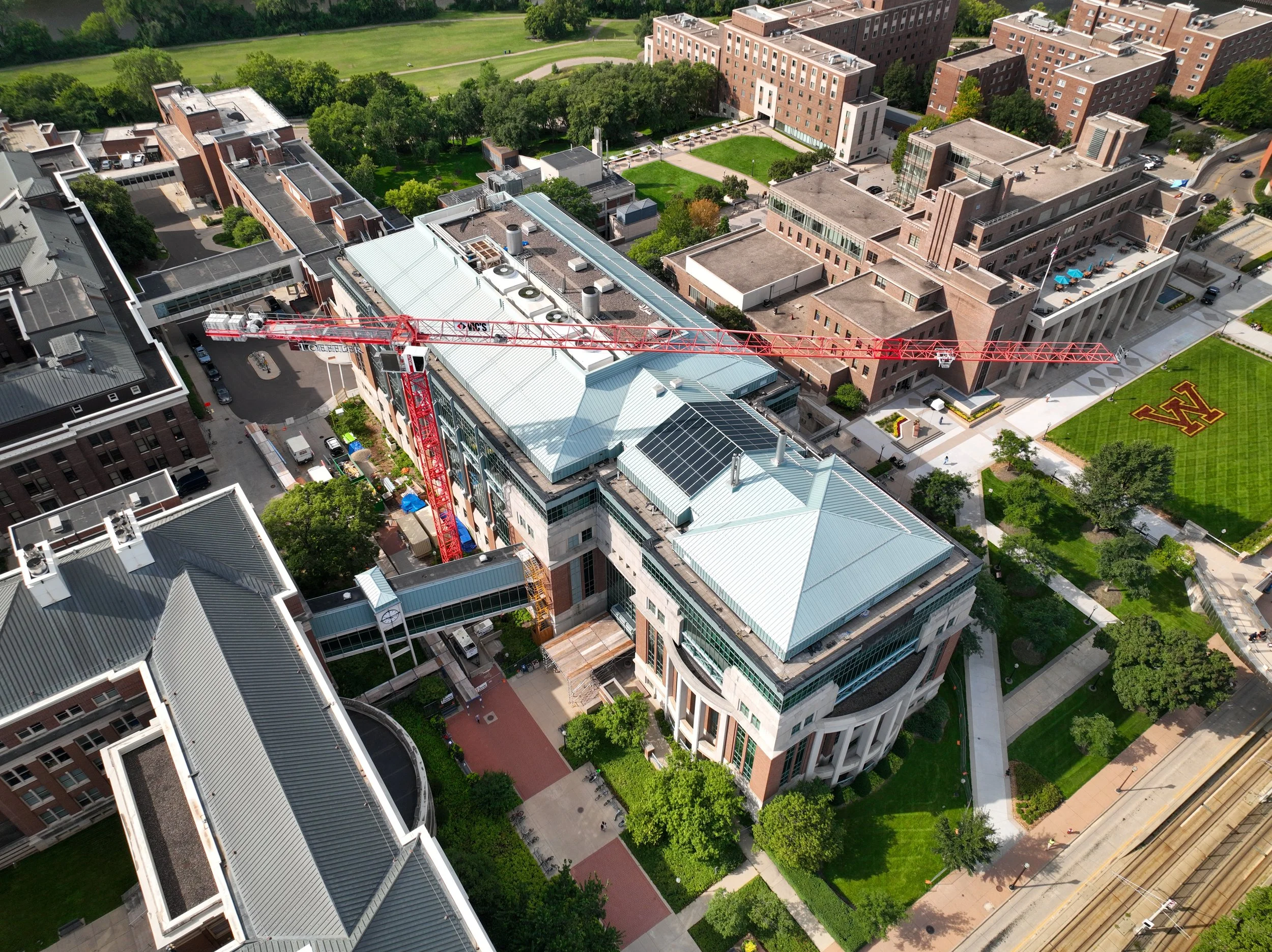 UMN Hasselmo and McNeal Hall Roof Replacements