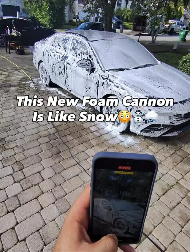 This New Foam Cannon From @fastlane.ccc Works Like Magic 🪄 
Deep clean, rich lather, and that signature shine only Luxe Touch Auto delivers.
Our Services ⬇️
✅Ceramic Coating/Wax
✅Interior/Exterior Details
✅Boat Details
✅Engine Bay Details
✅Scratch