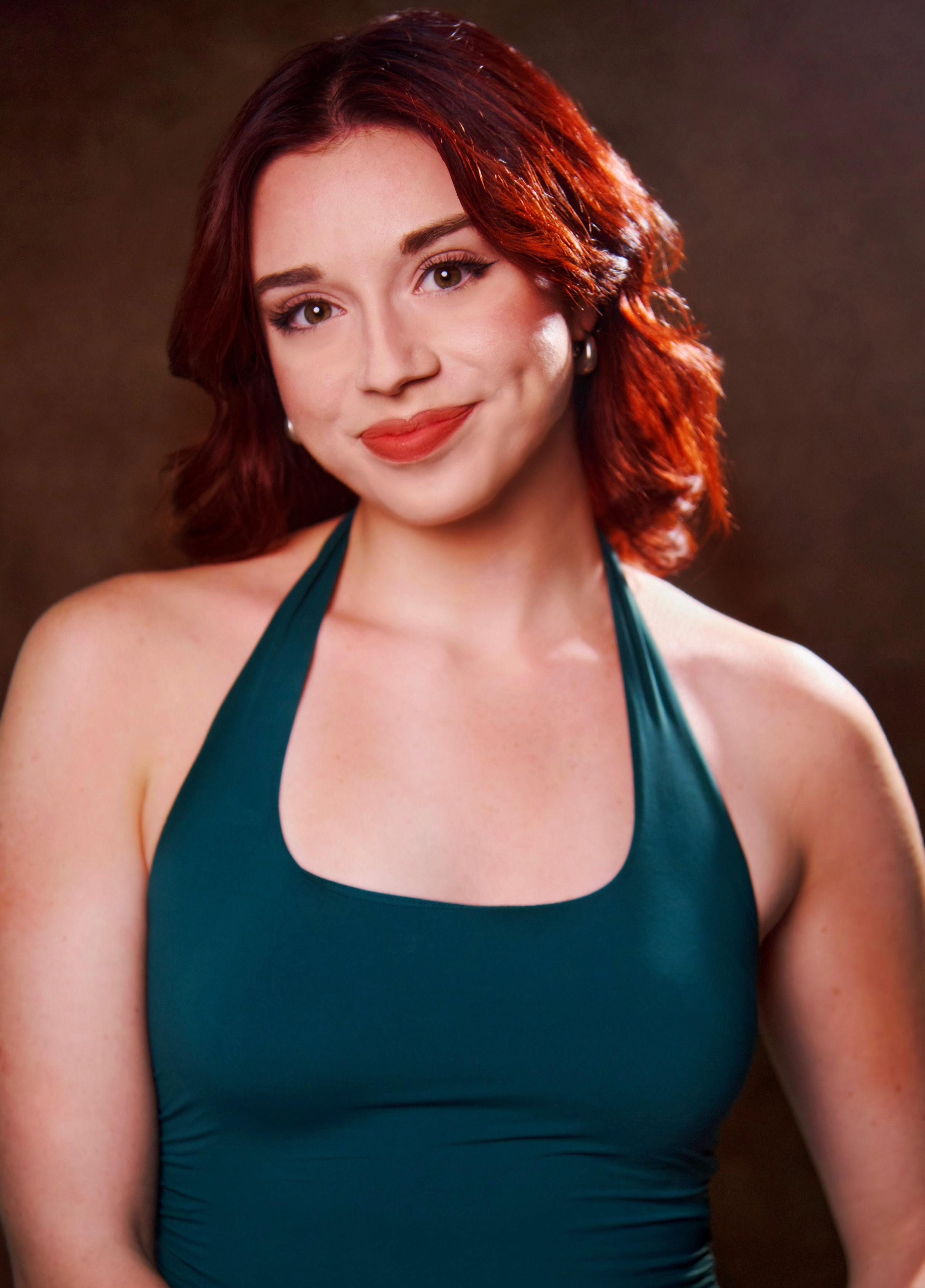 Ainsley Nelson Headshot 1