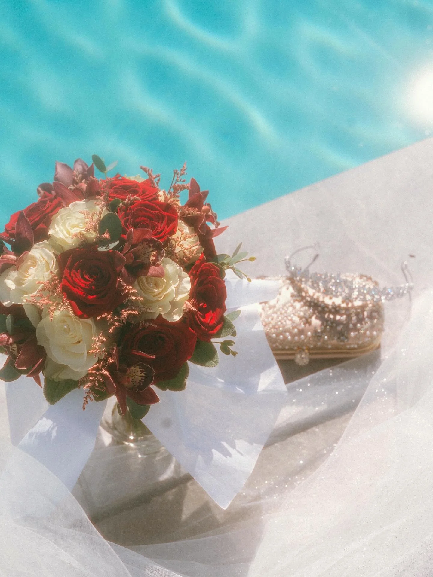 Does anyone else have the winter blues? It&rsquo;s supposed to be in the 60s on Saturday and I will be outside ALL DAY. Desperately needing warm weather. ☀️🌊