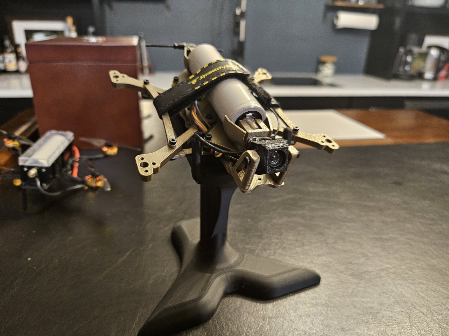 Camelion, the first 1s freestyle high amp drone.