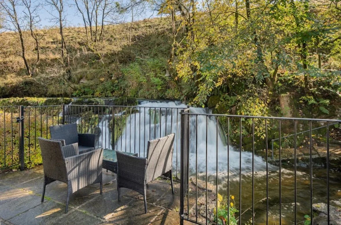 WhatsApp Image 2026-02-22 at 15.01.54 (8).jpeg