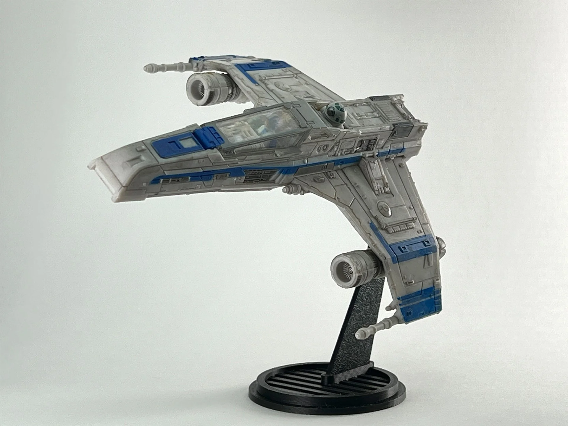 E-wing_0002_E Wing_0009_IMG_1053.jpg