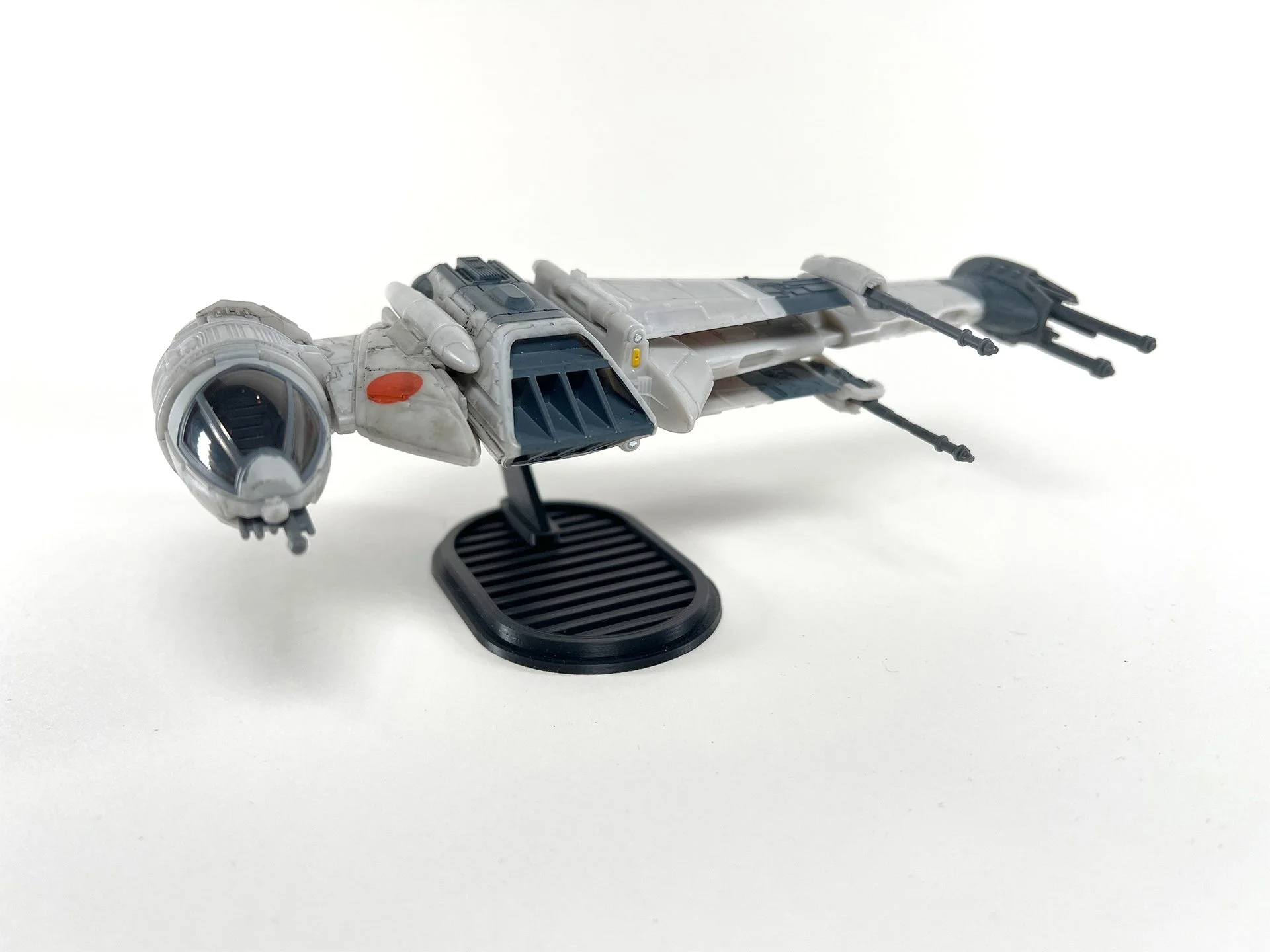 B-Wing Stand_0005_B Wing_0000_IMG_9733.jpg