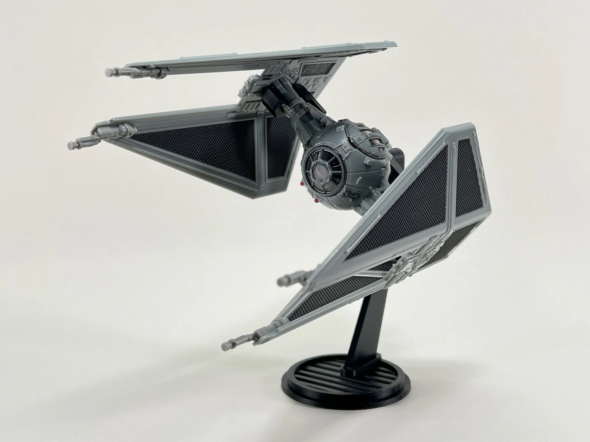 Tie Interceptor_0020_IMG_1558.jpg