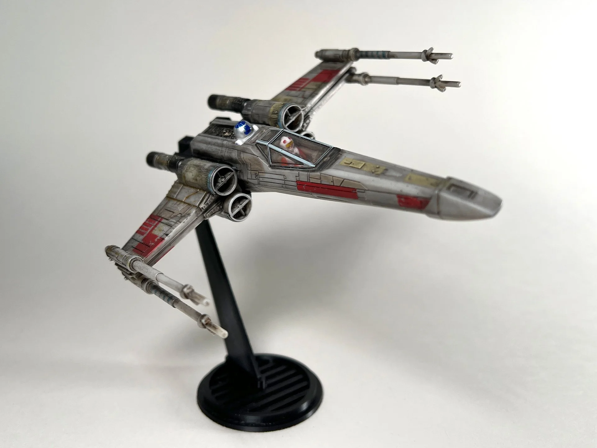 X-Wing Flight Stand (Closed Wings)