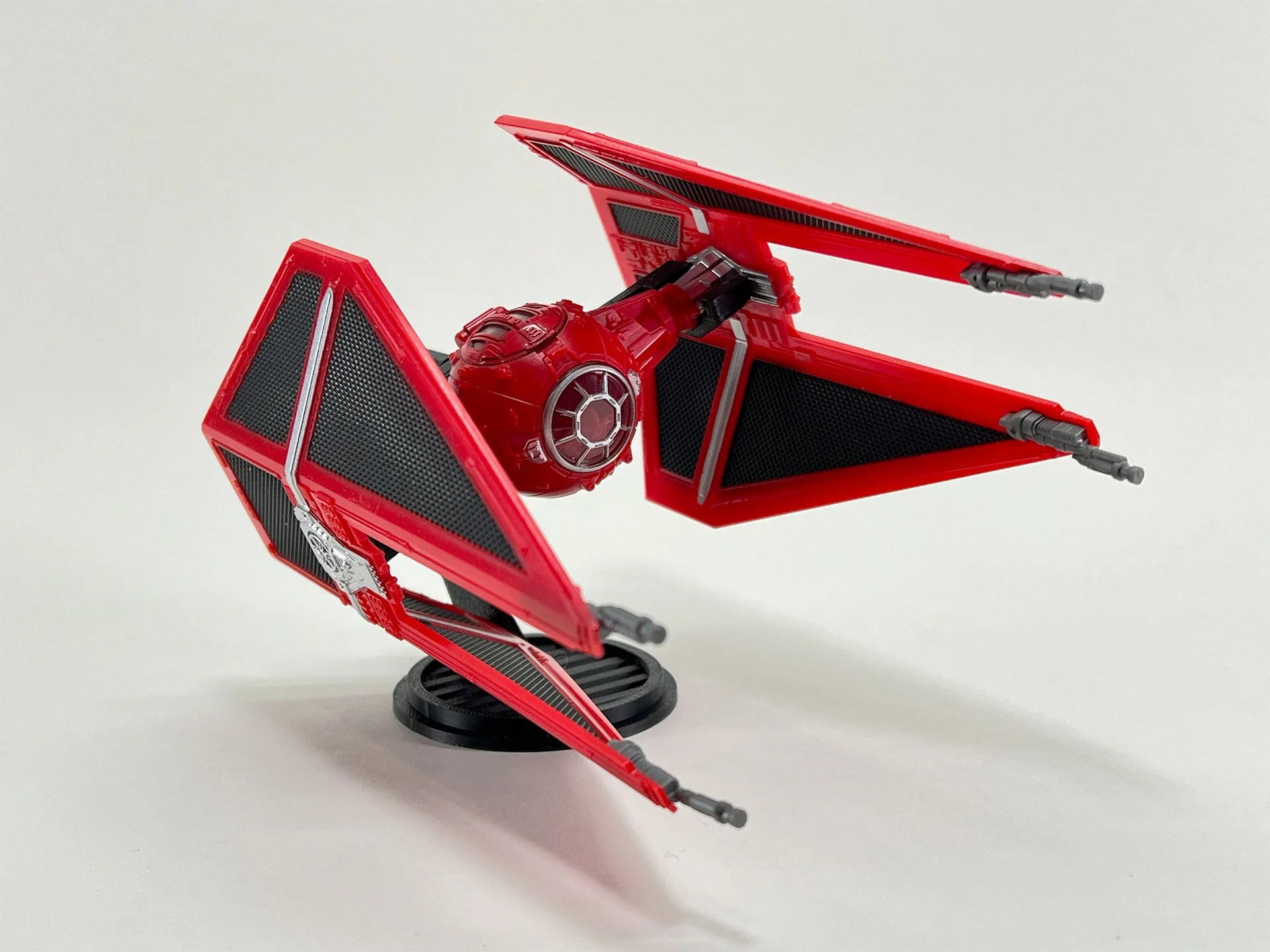 Tie Interceptor_0016_IMG_1562.jpg