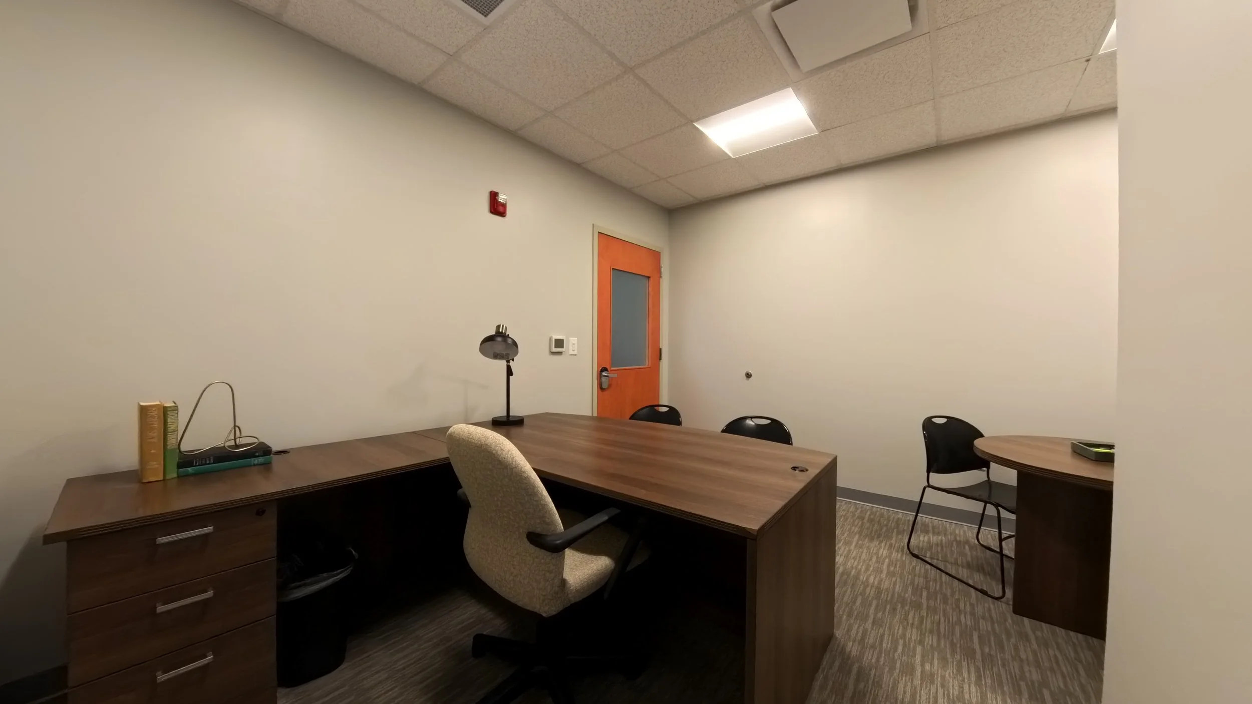 corneroffice-3.jpg