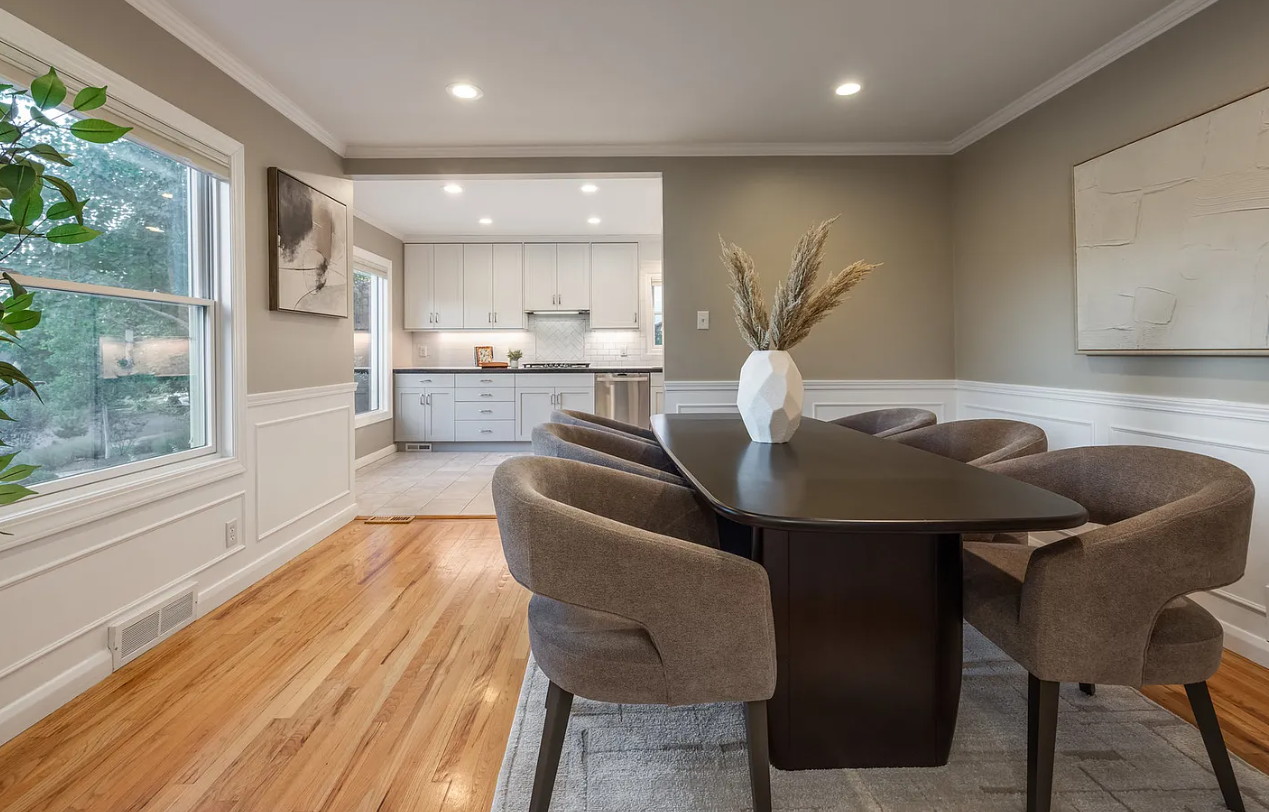 Dining room off of kitchen in home for sale at 123 Main St, Salt Lake City UT