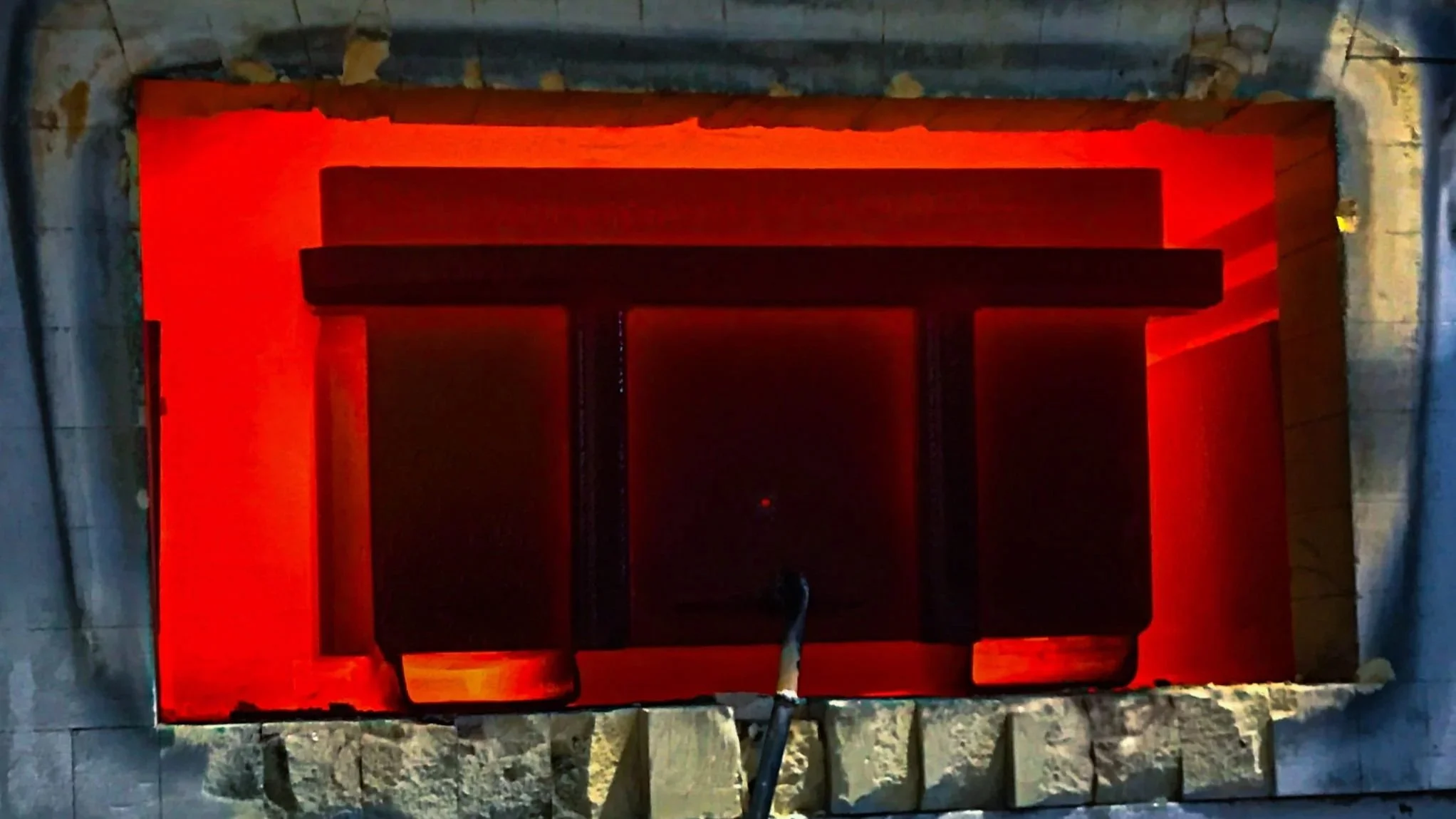 Boronizing oven showcasing boronizing services.