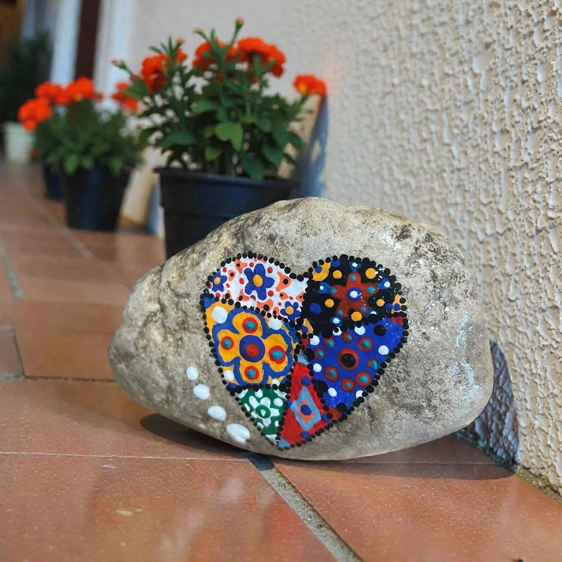 Spanish Tile Heart Rock Pattern 5