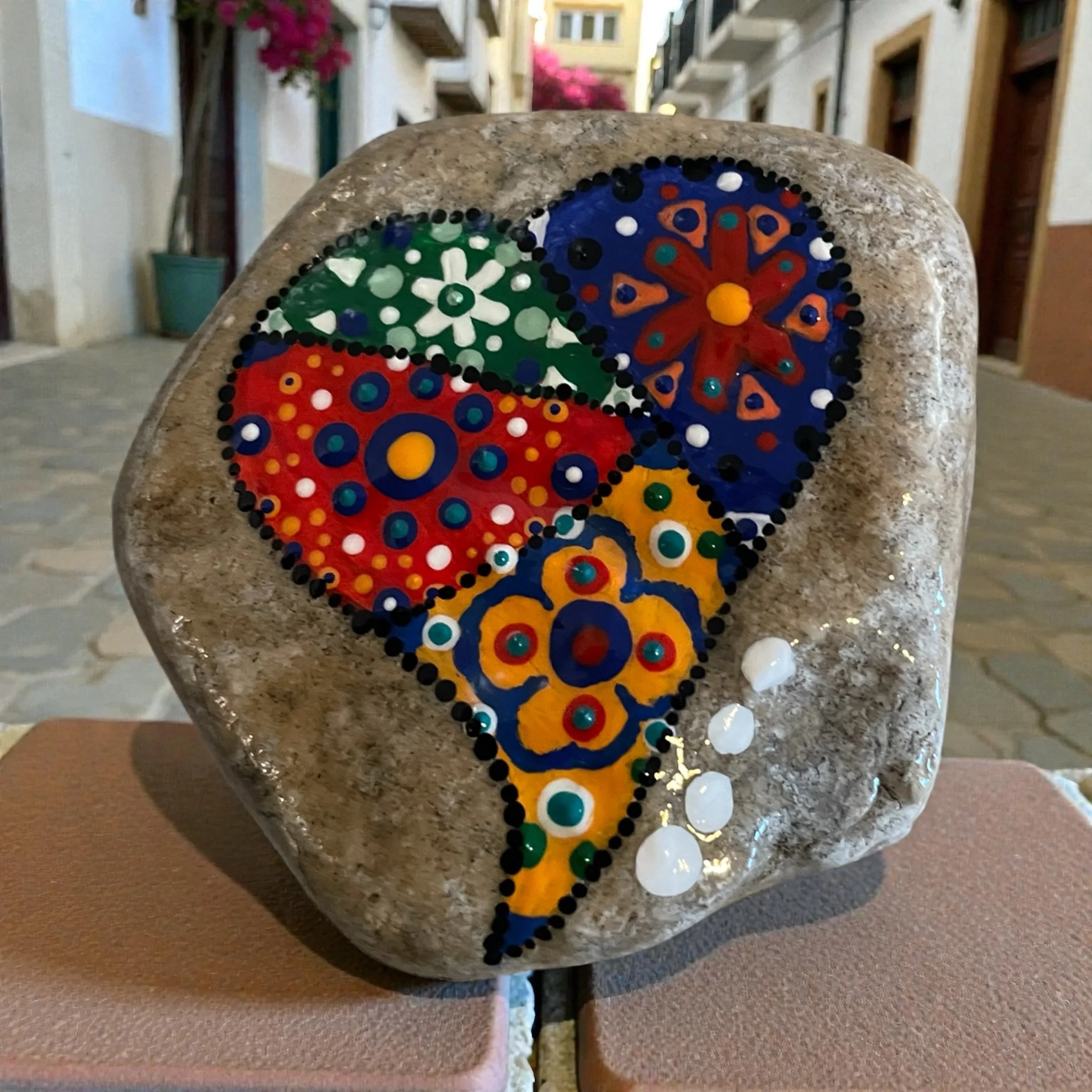 Spanish Tile Heart Rock Pattern 4