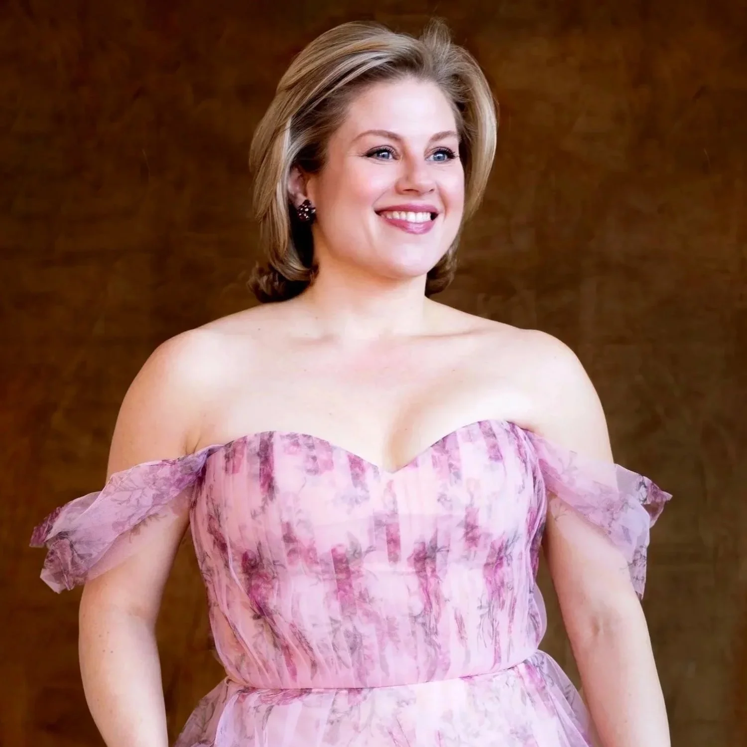Amber Daniel, soprano