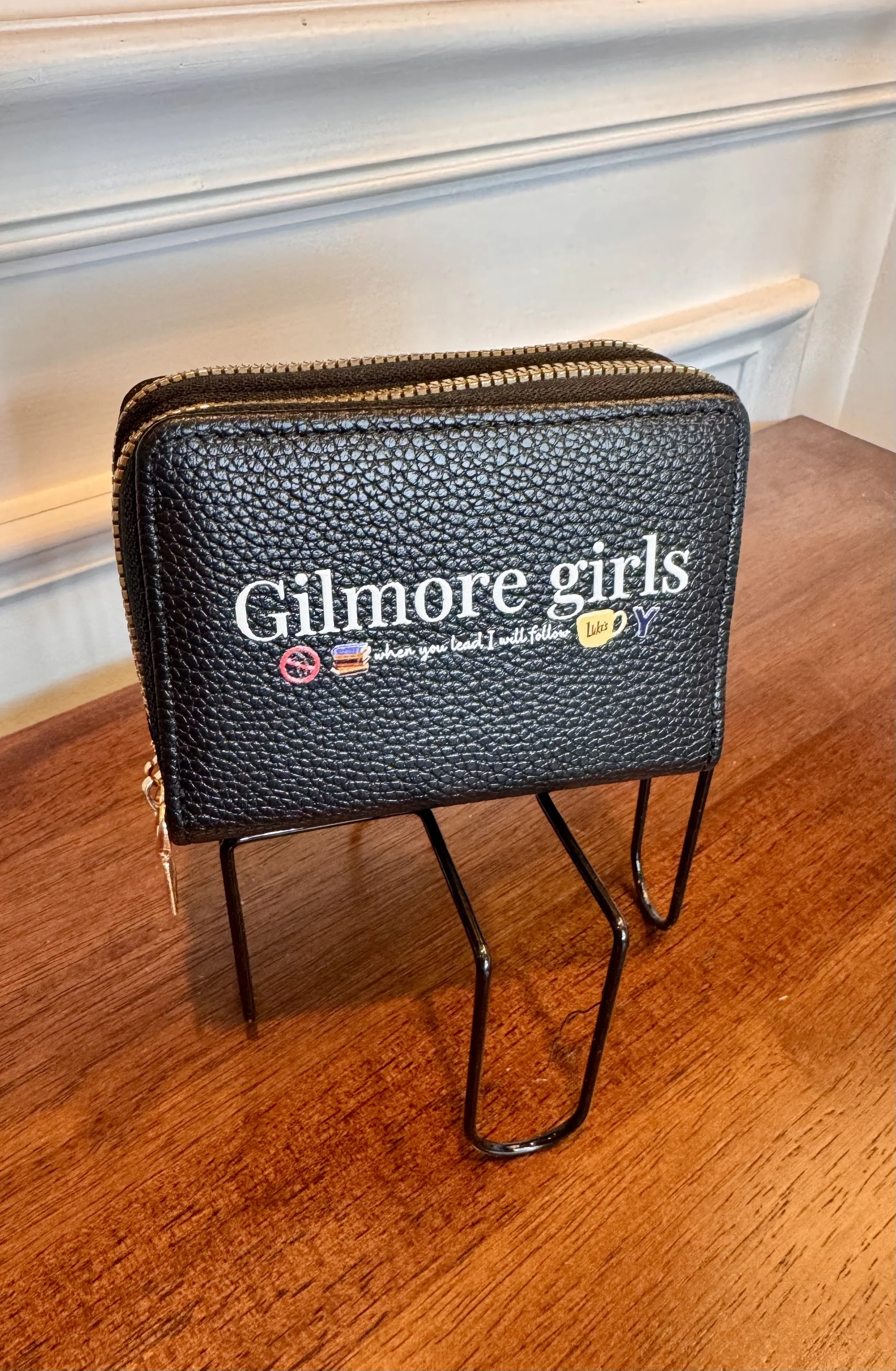 Gilmore Gal's Black Wallet