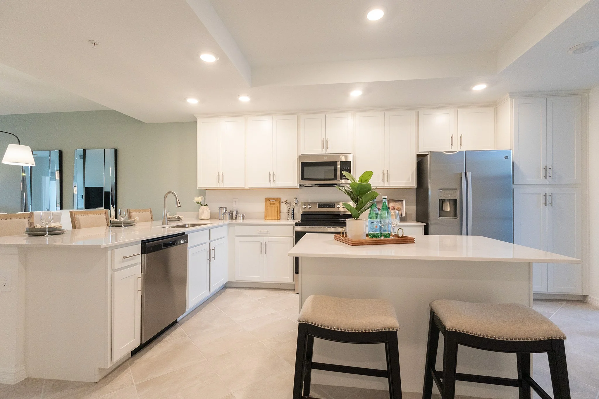 Kitchen1.jpg