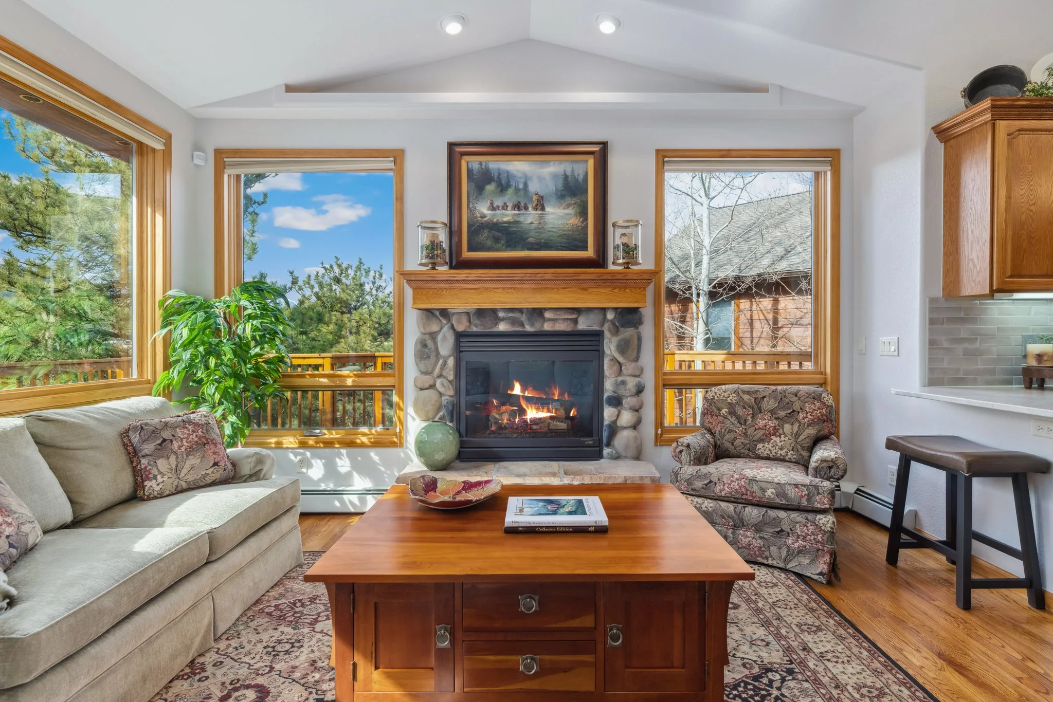 Home and Lens-12-3.jpg